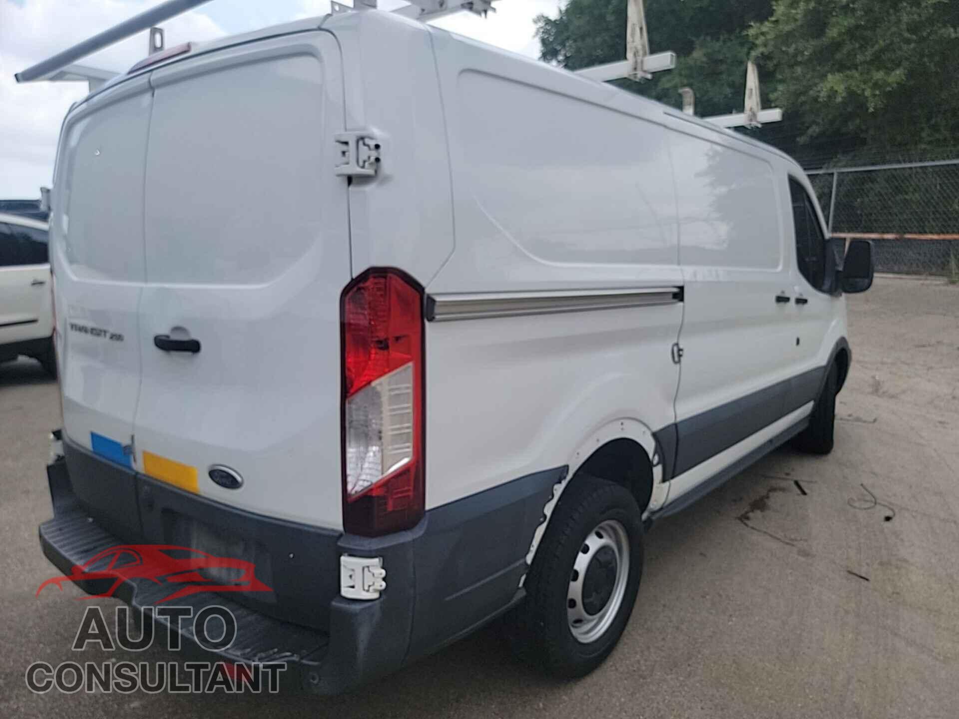 FORD TRANSIT 2016 - 1FTYR1YM4GKA53403
