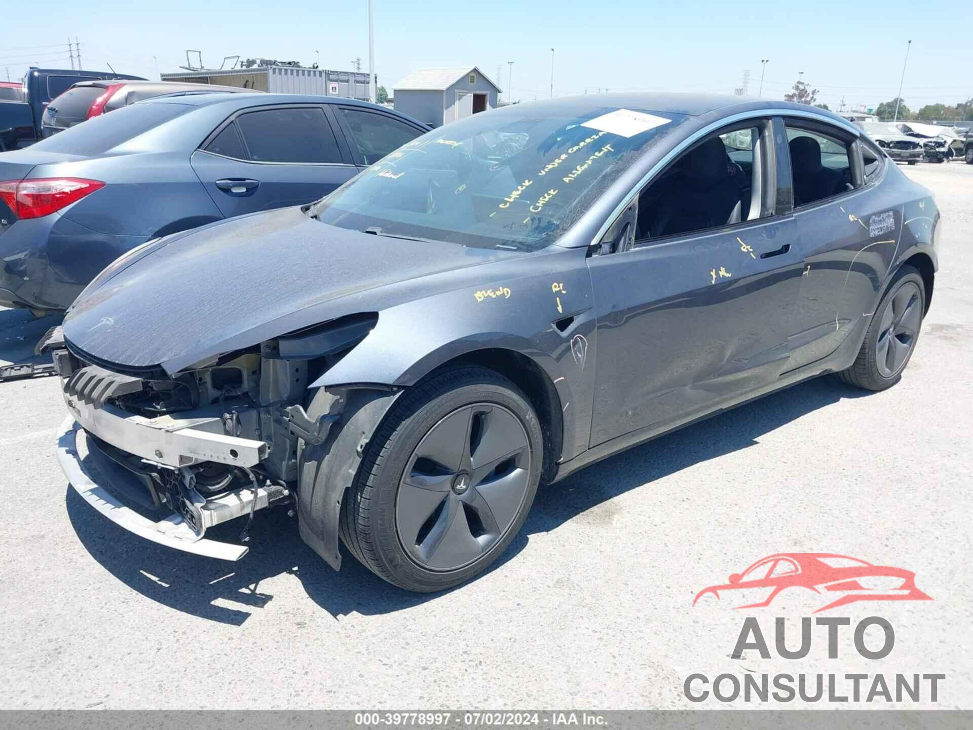 TESLA MODEL 3 2020 - 5YJ3E1EA0LF643900