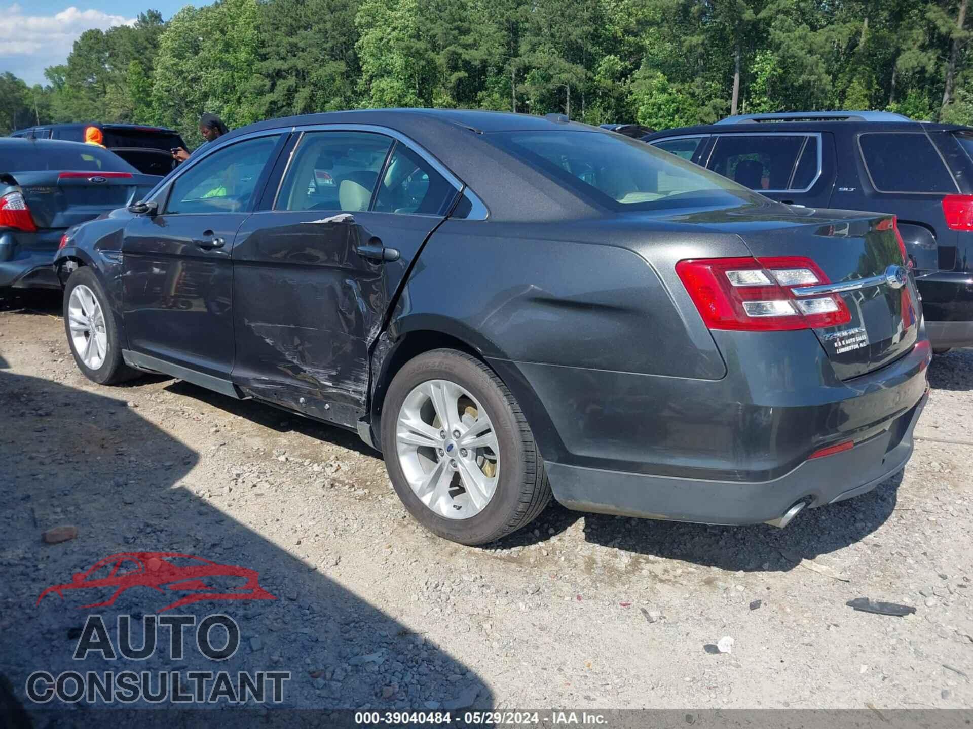FORD TAURUS 2015 - 1FAHP2D87FG159436