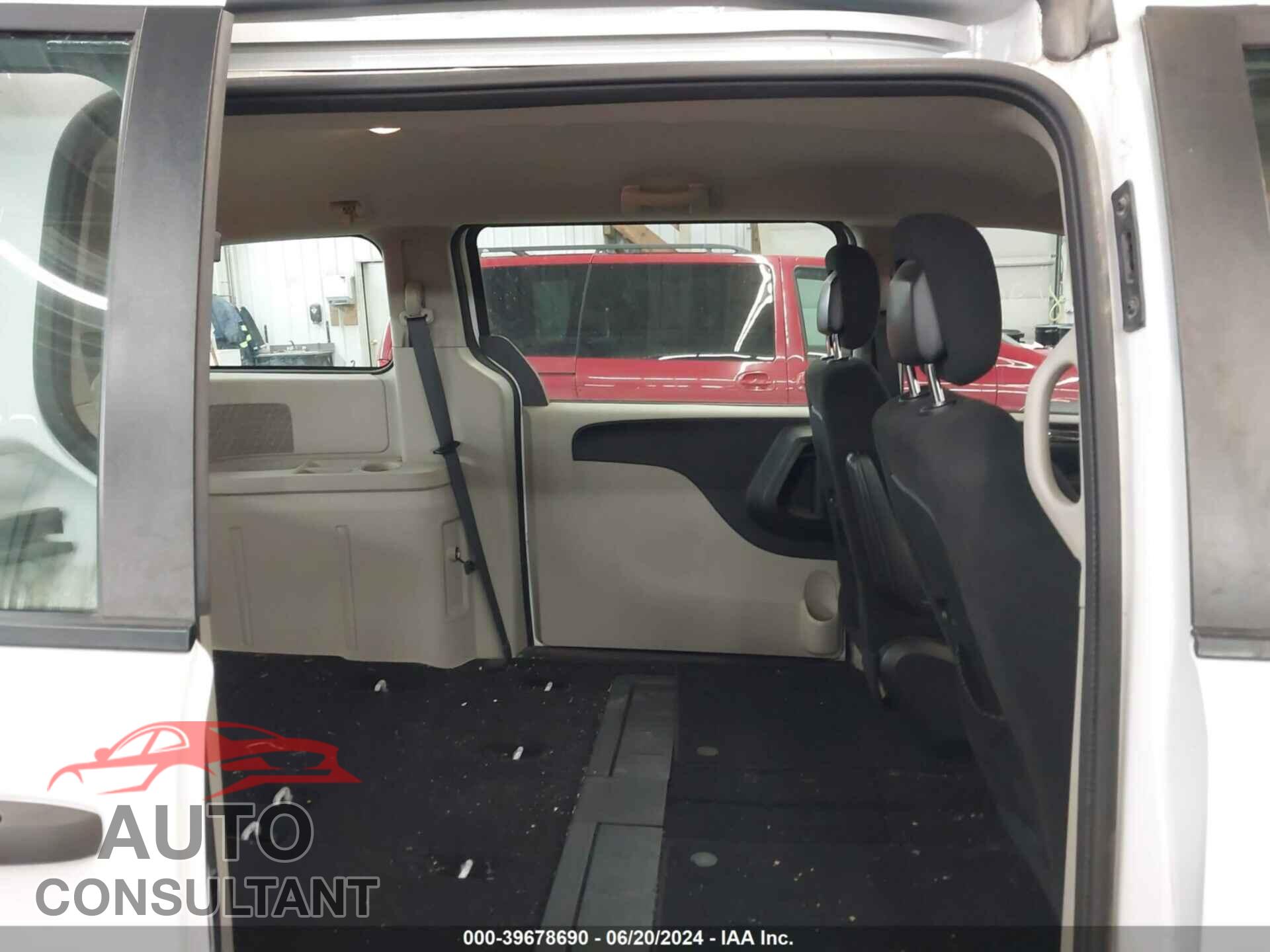 DODGE GRAND CARAVAN 2016 - 2C4RDGBG3GR320606