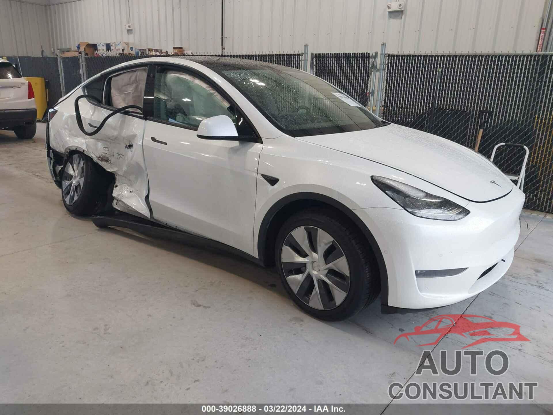 TESLA MODEL Y 2020 - 5YJYGDEE8LF054338