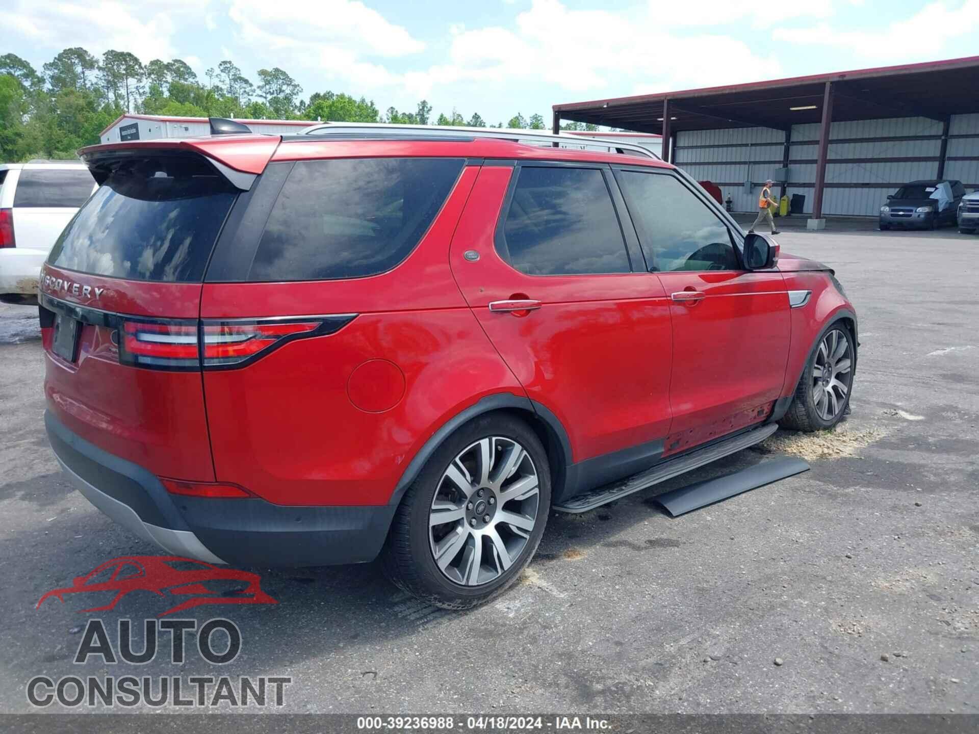 LAND ROVER DISCOVERY 2017 - SALRHBBV3HA045159