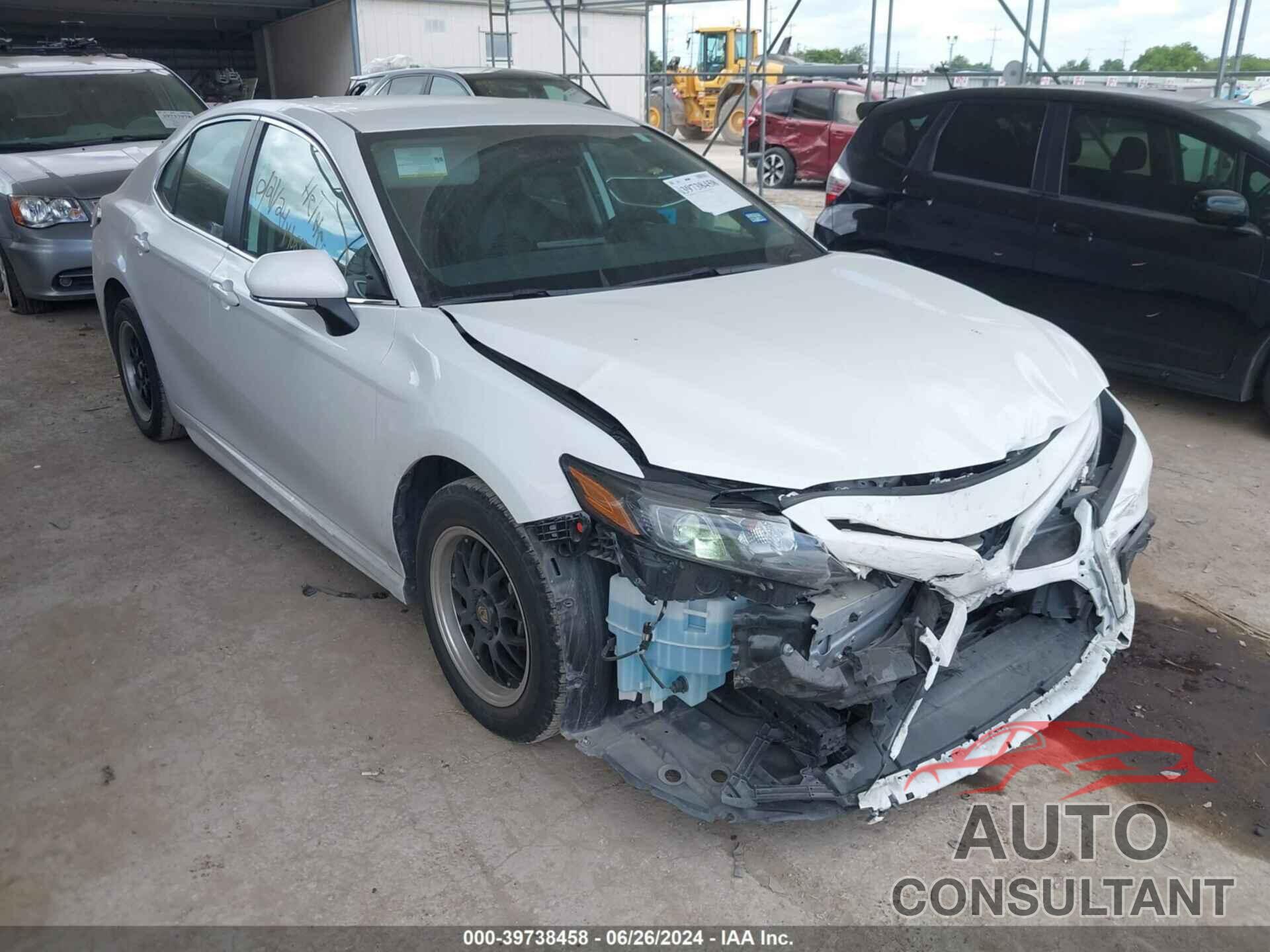 TOYOTA CAMRY 2023 - 4T1G11AK4PU731661