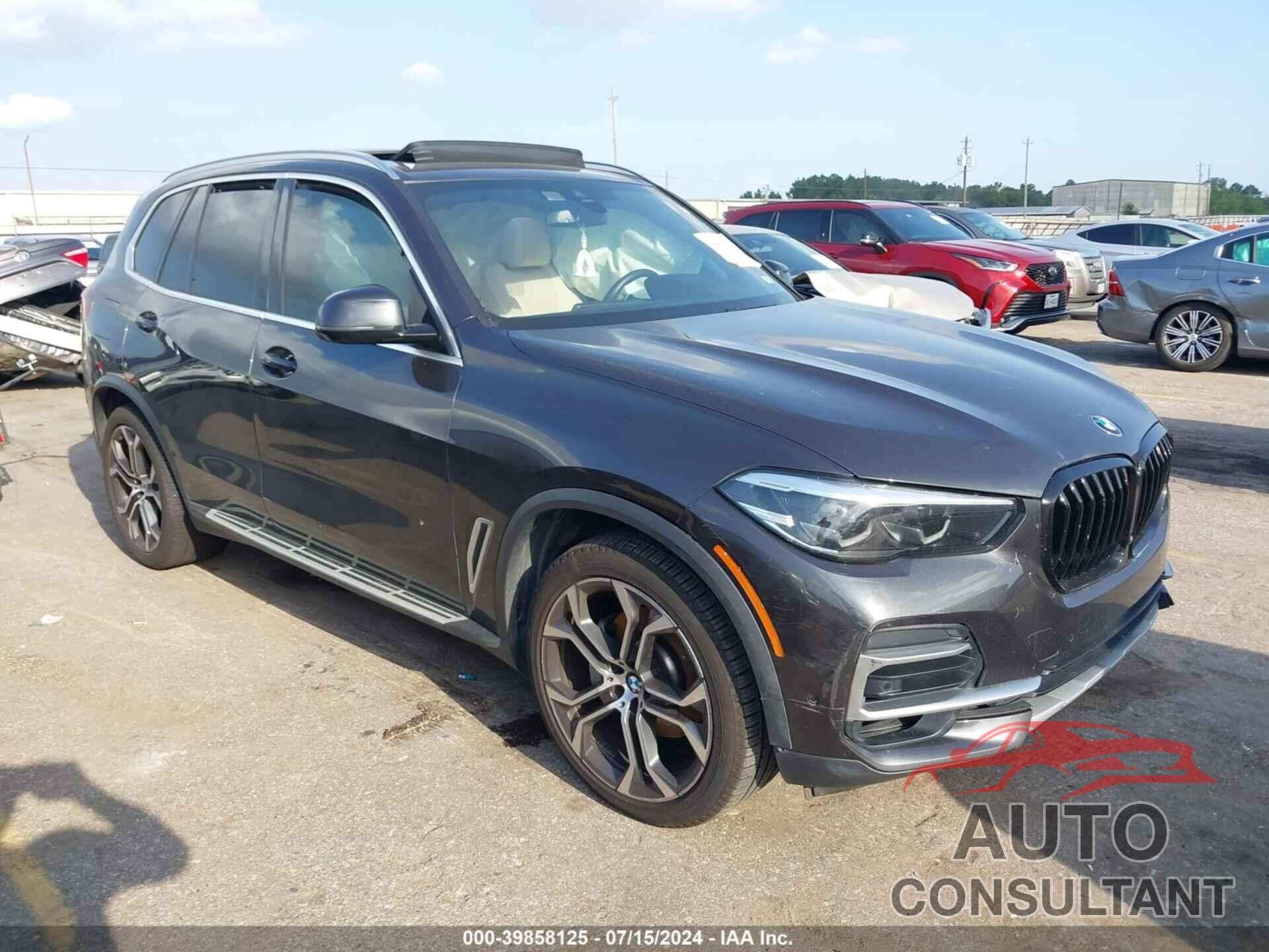 BMW X5 2022 - 5UXCR4C03N9L16838