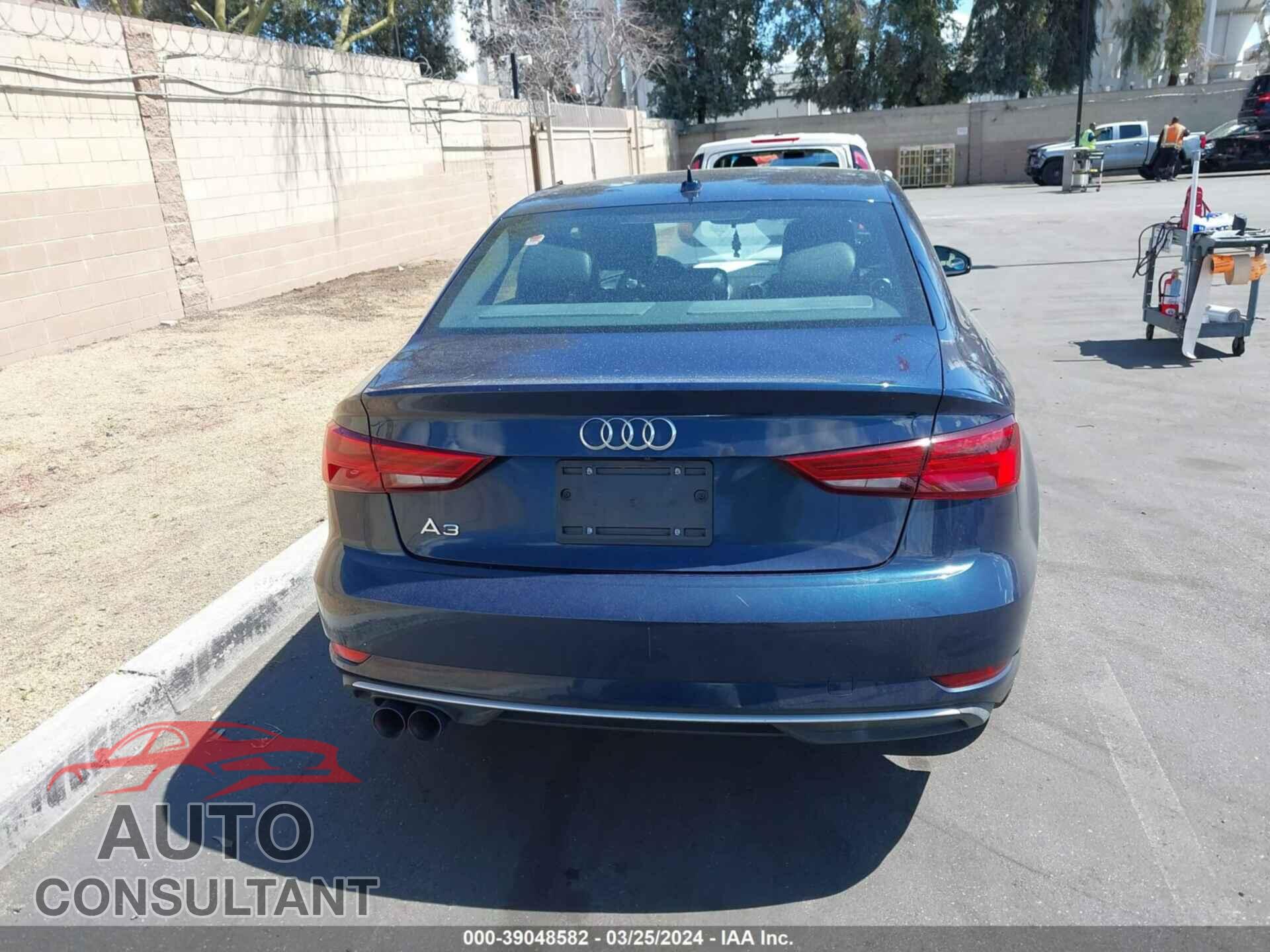 AUDI A3 2017 - WAUAUGFF2H1077260