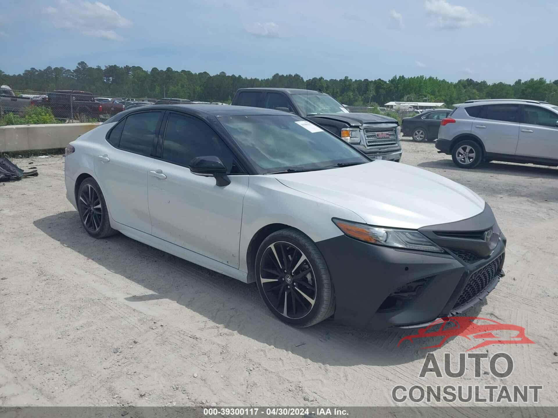 TOYOTA CAMRY 2018 - 4T1BZ1HK2JU020329