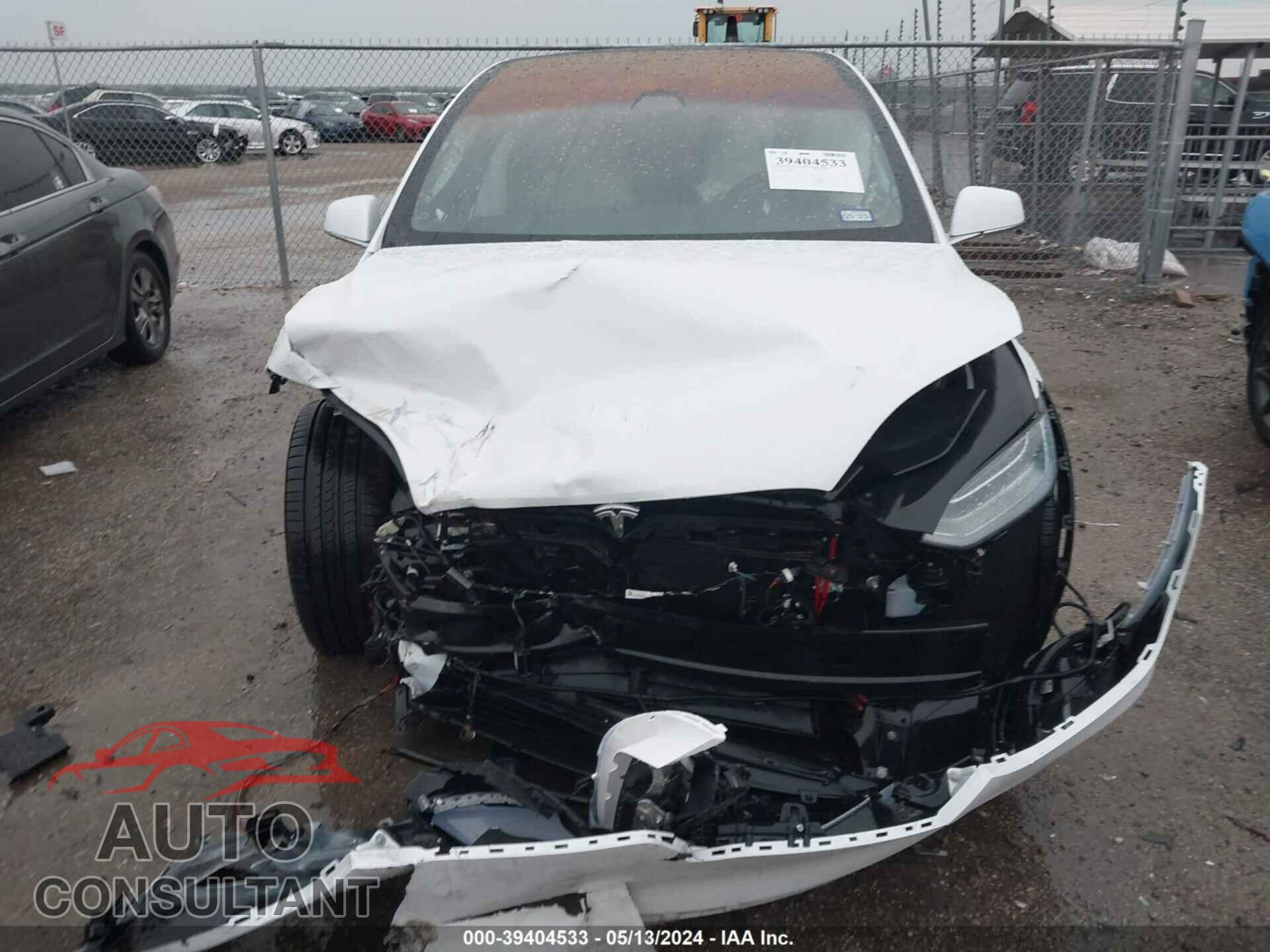 TESLA MODEL X 2017 - 5YJXCBE21HF039348