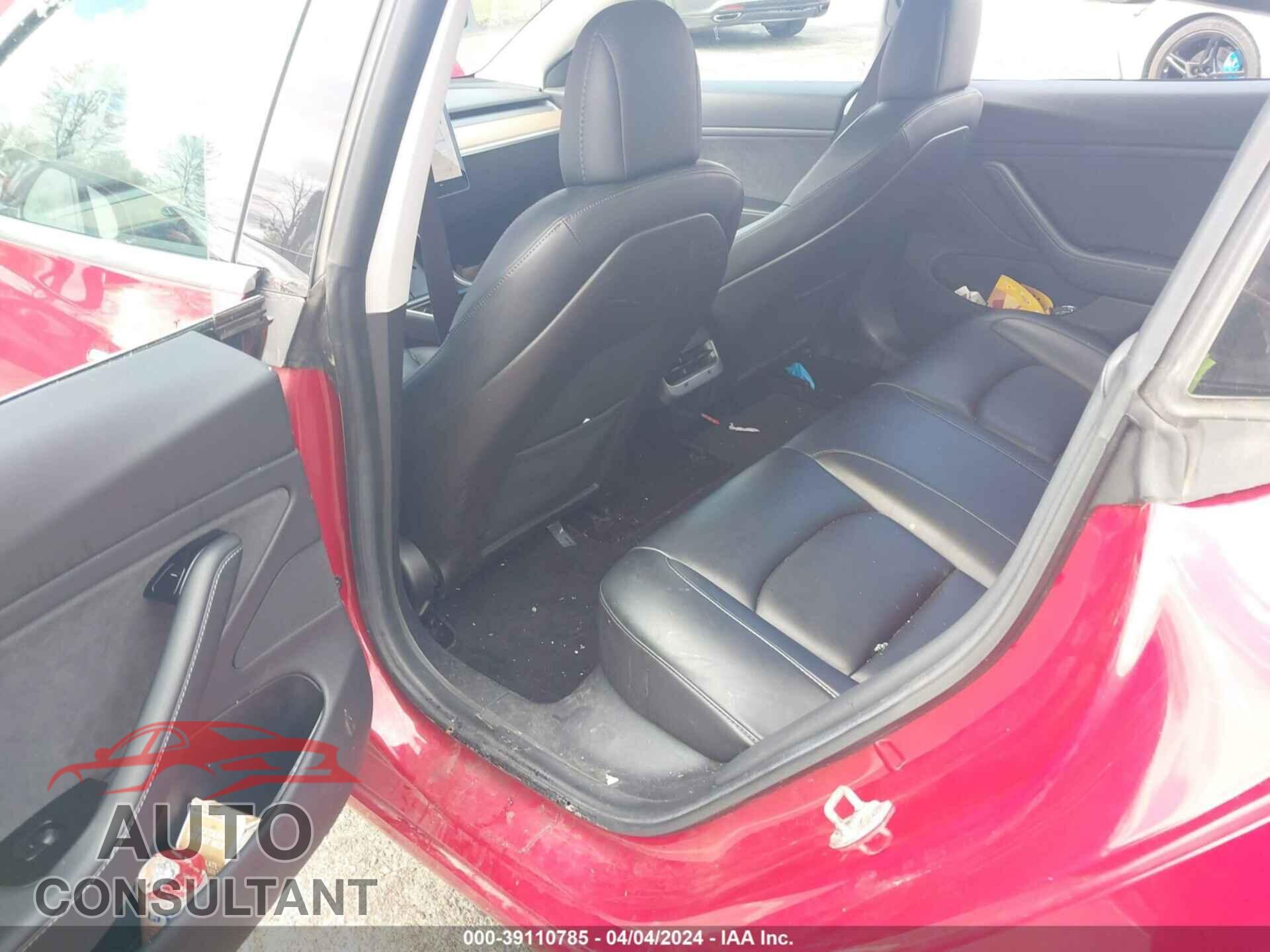 TESLA MODEL 3 2019 - 5YJ3E1EB5KF452478