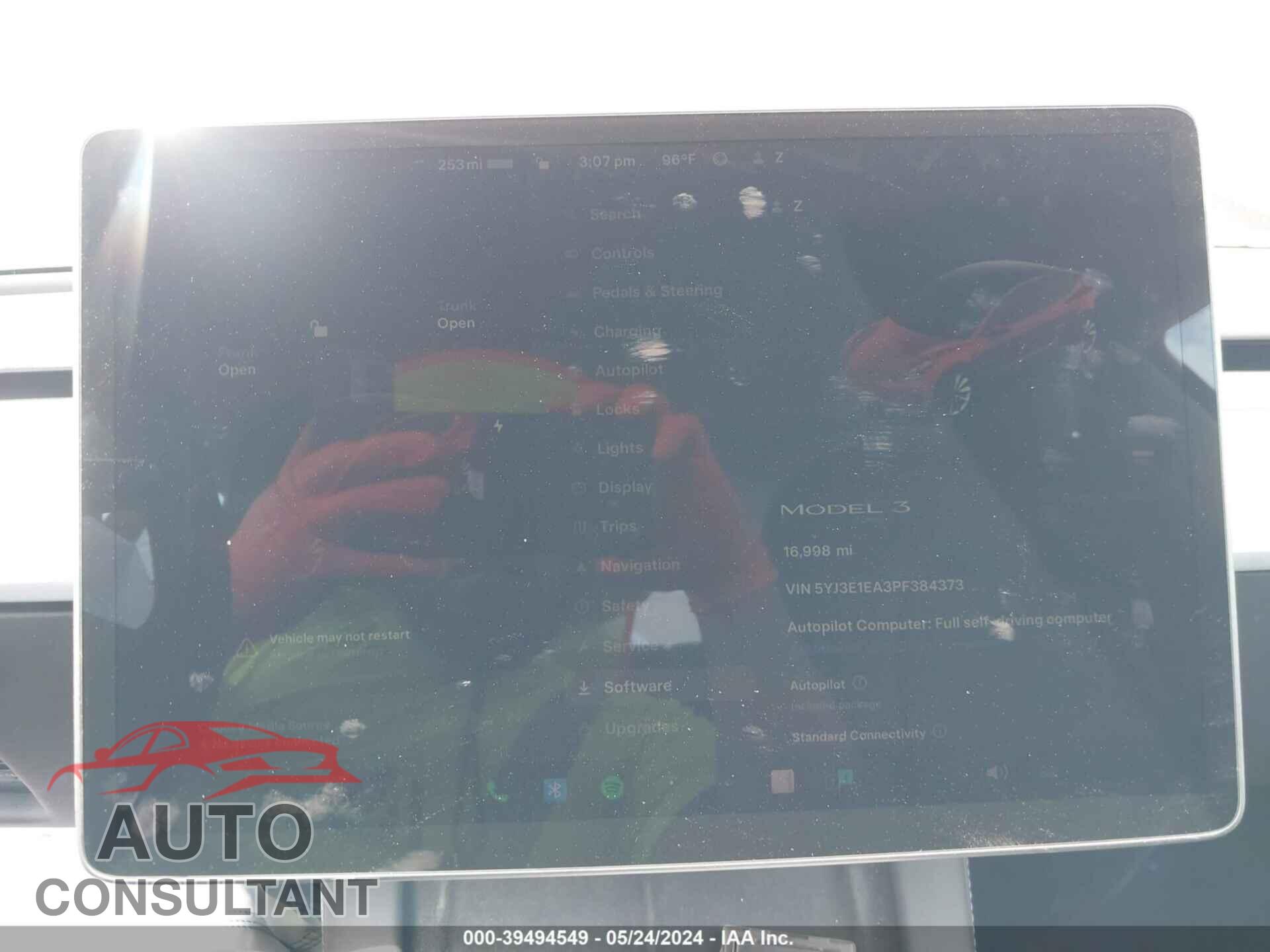 TESLA MODEL 3 2023 - 5YJ3E1EA3PF384373