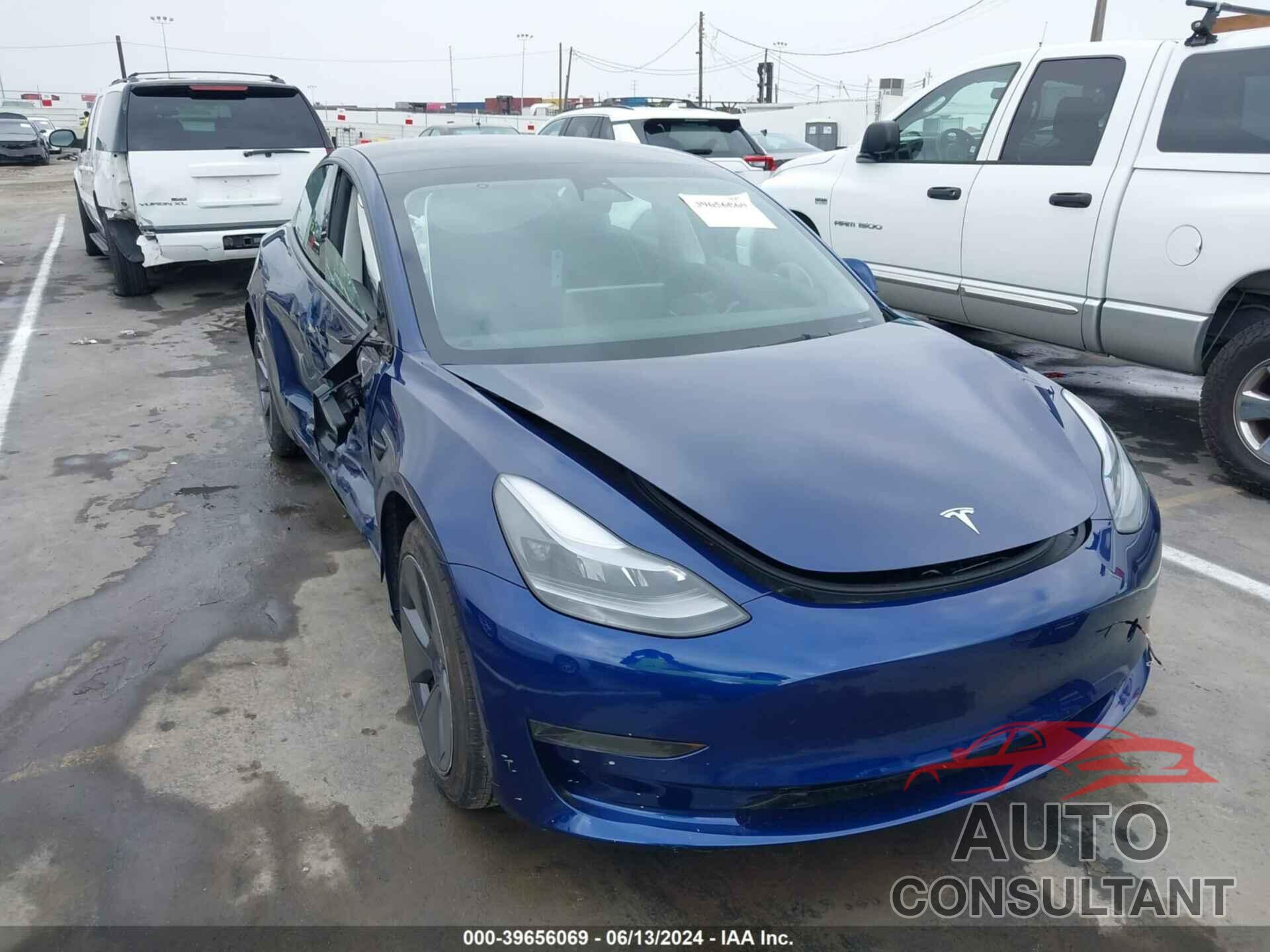 TESLA MODEL 3 2023 - 5YJ3E1EAXPF710329