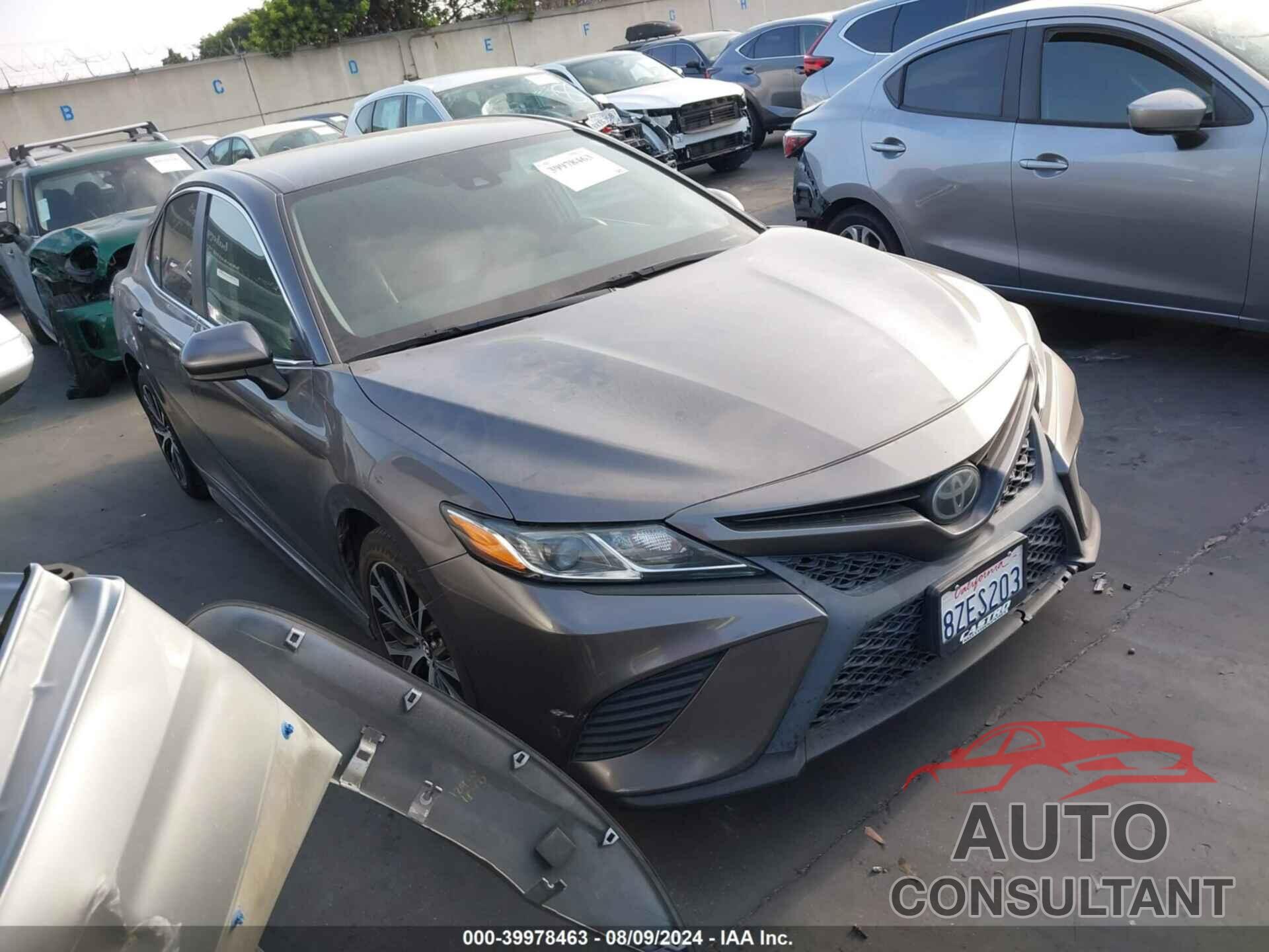 TOYOTA CAMRY 2019 - 4T1B11HK2KU206140