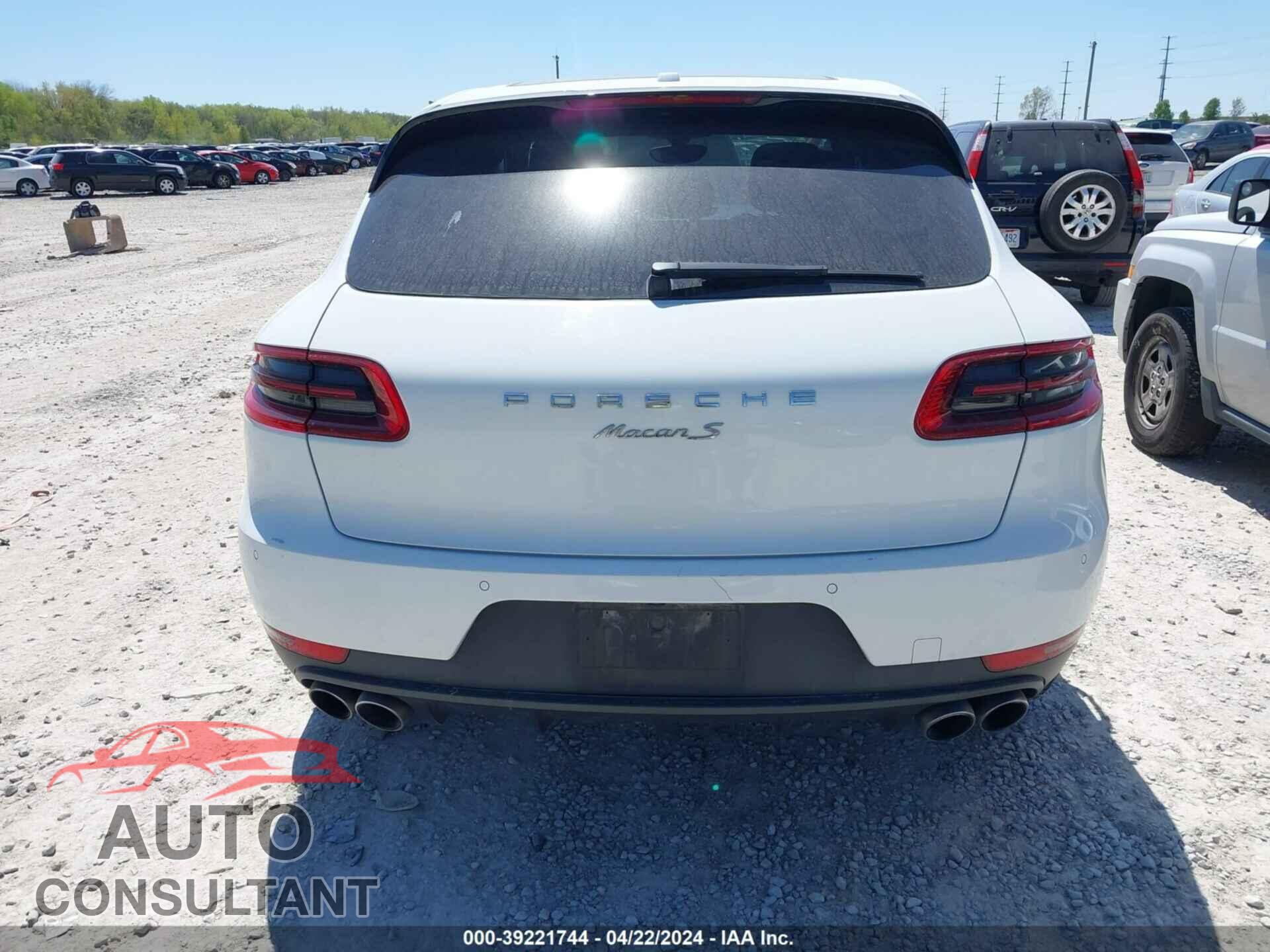PORSCHE MACAN 2016 - WP1AB2A50GLB45177