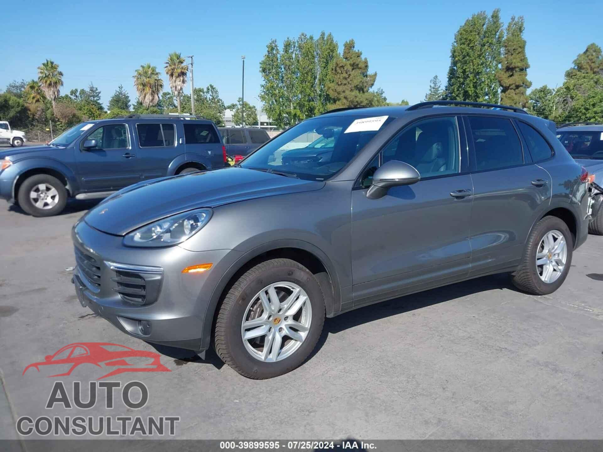 PORSCHE CAYENNE 2016 - WP1AA2A29GKA37851