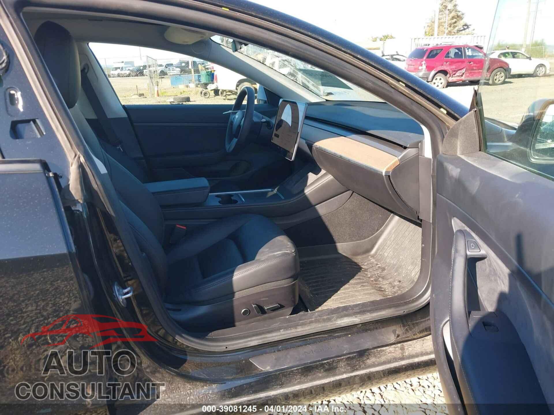 TESLA MODEL 3 2021 - 5YJ3E1EAXMF922062