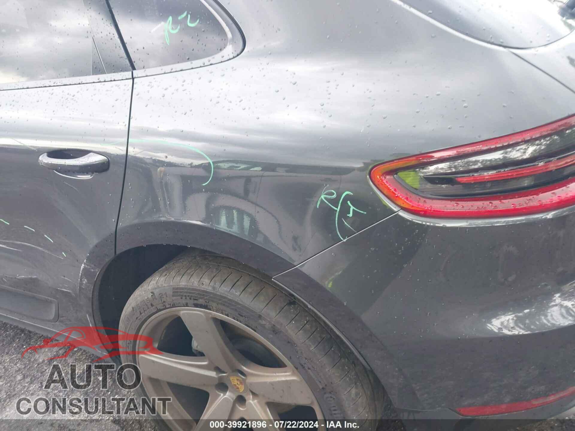 PORSCHE MACAN 2017 - WP1AB2A52HLB15289