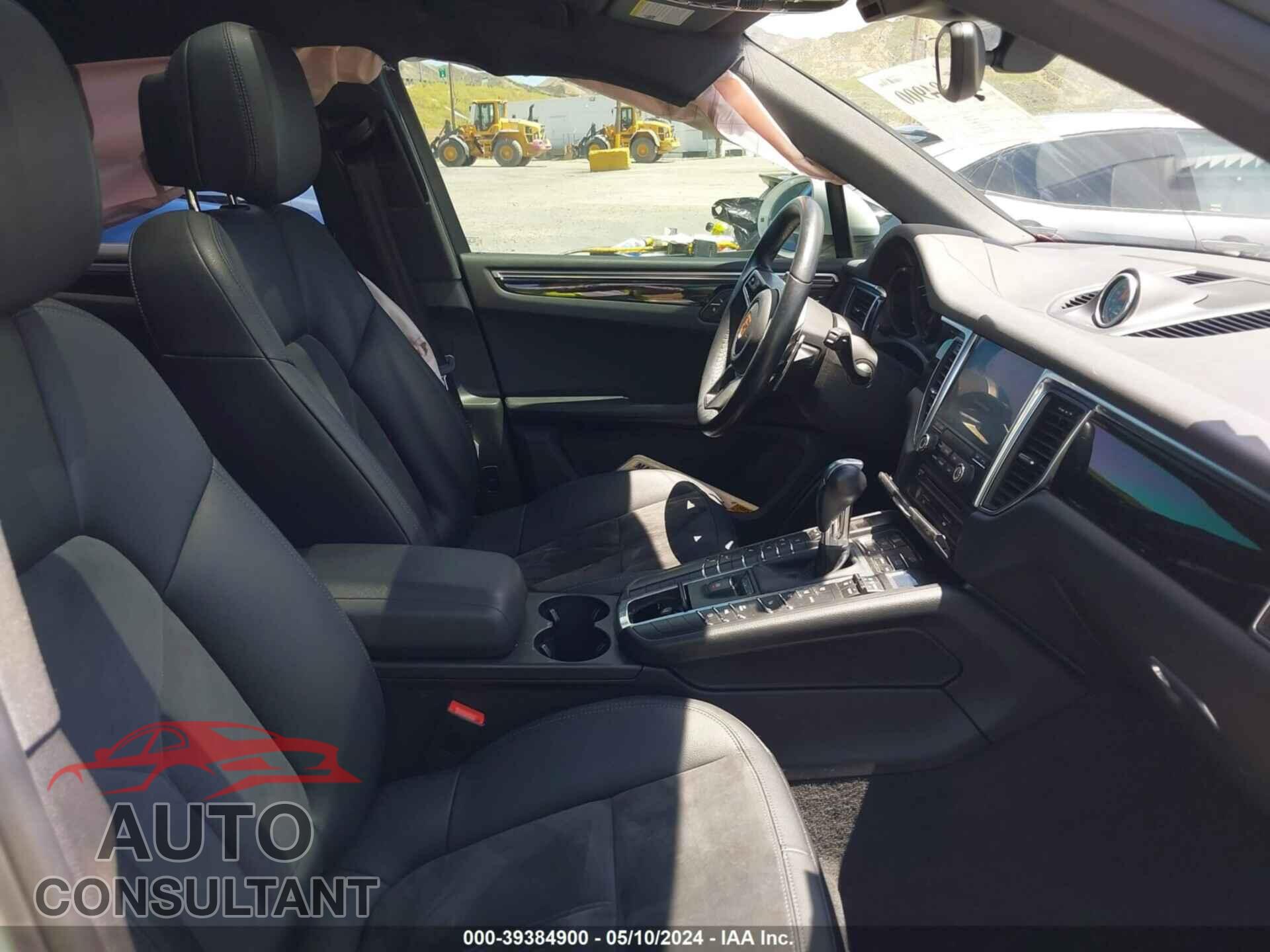 PORSCHE MACAN 2017 - WP1AA2A51HLB08563