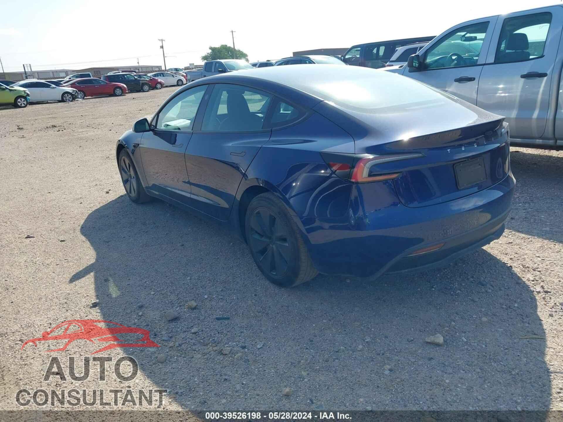 TESLA MODEL 3 2024 - 5YJ3E1EA3RF740128