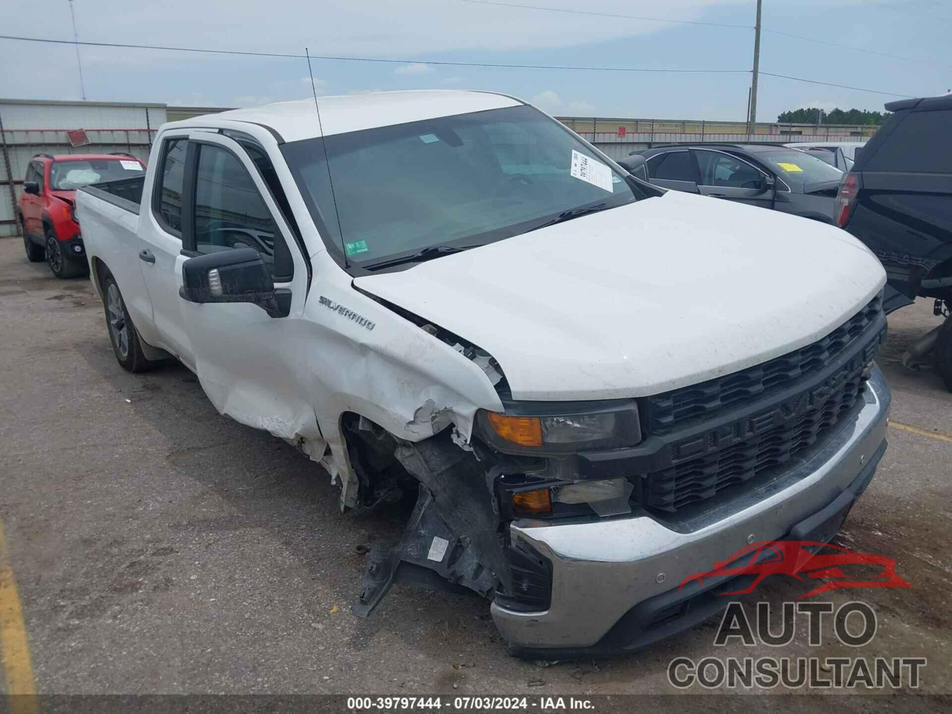 CHEVROLET SILVERADO 1500 2021 - 3GCPWAEH6MG244268