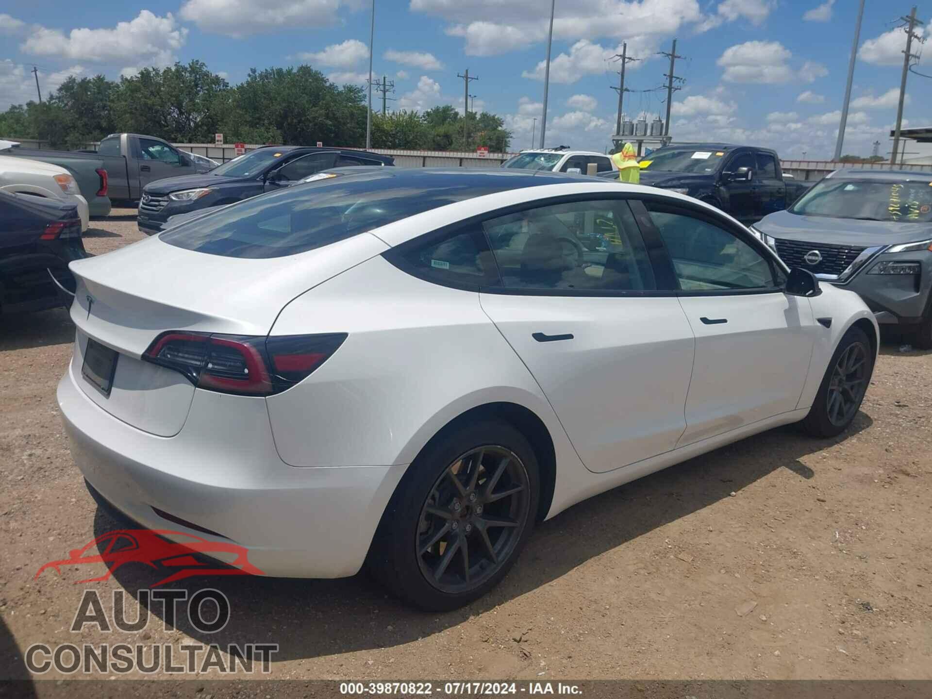 TESLA MODEL 3 2023 - 5YJ3E1EA7PF437138