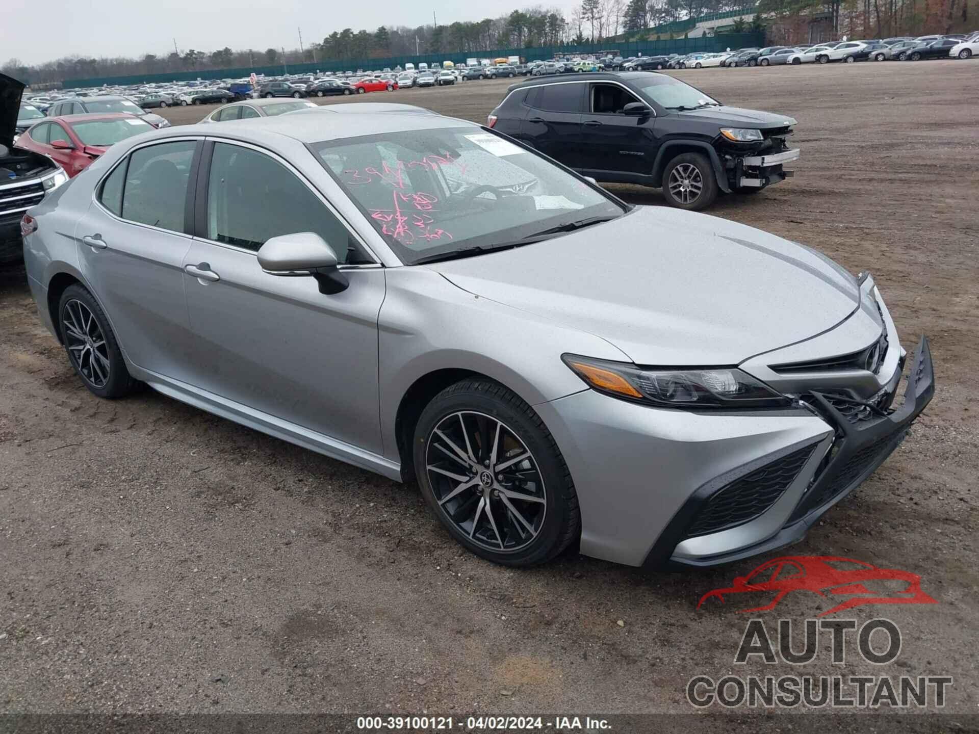 TOYOTA CAMRY 2023 - 4T1G11AK9PU809450