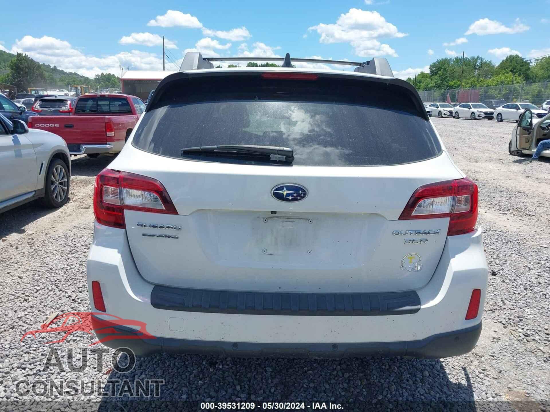 SUBARU OUTBACK 2017 - 4S4BSENC7H3340710