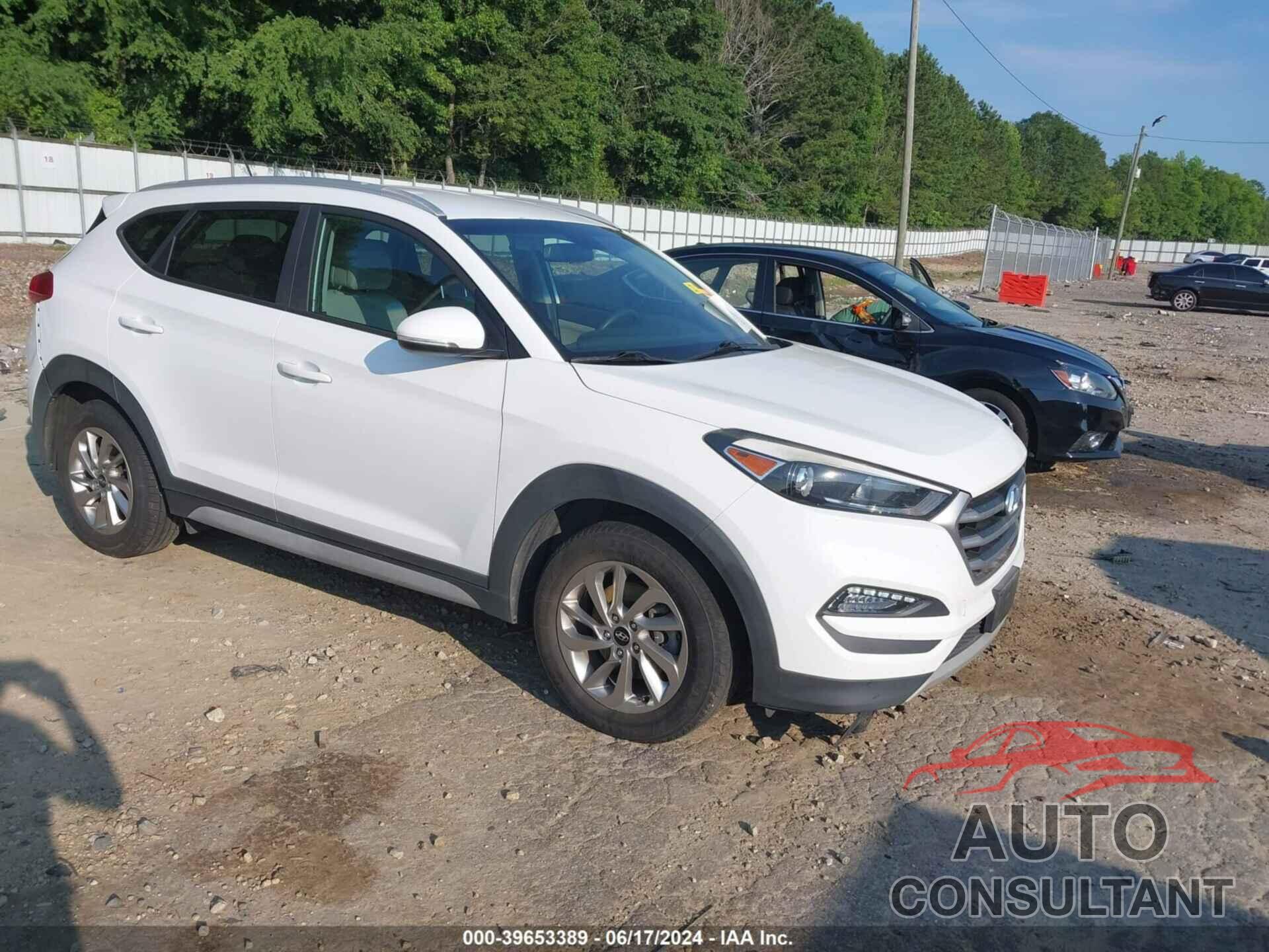 HYUNDAI TUCSON 2017 - KM8J33A29HU553467