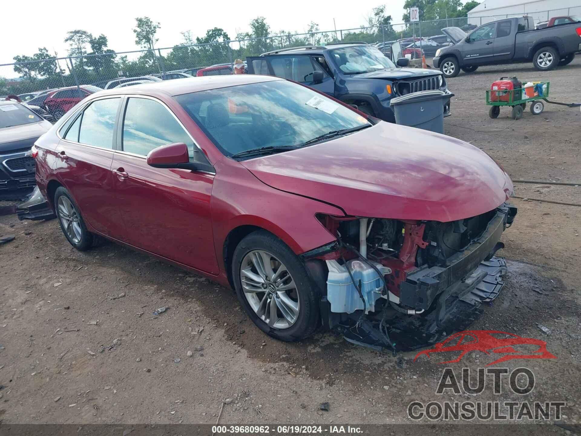 TOYOTA CAMRY 2016 - 4T1BF1FK0GU589586