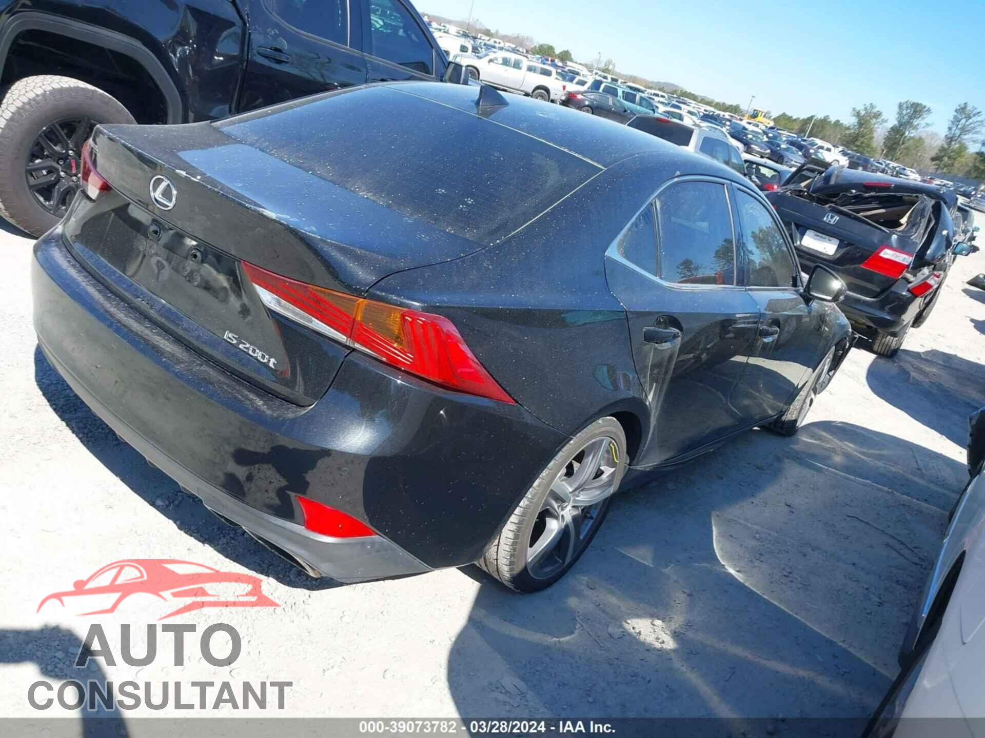 LEXUS IS 2017 - JTHBA1D20H5052586