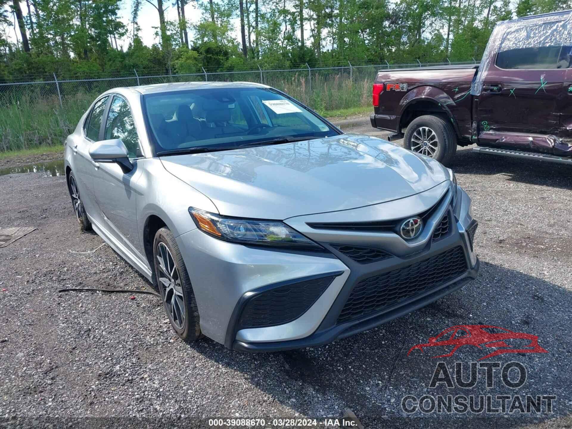 TOYOTA CAMRY 2023 - 4T1T11AK0PU835787