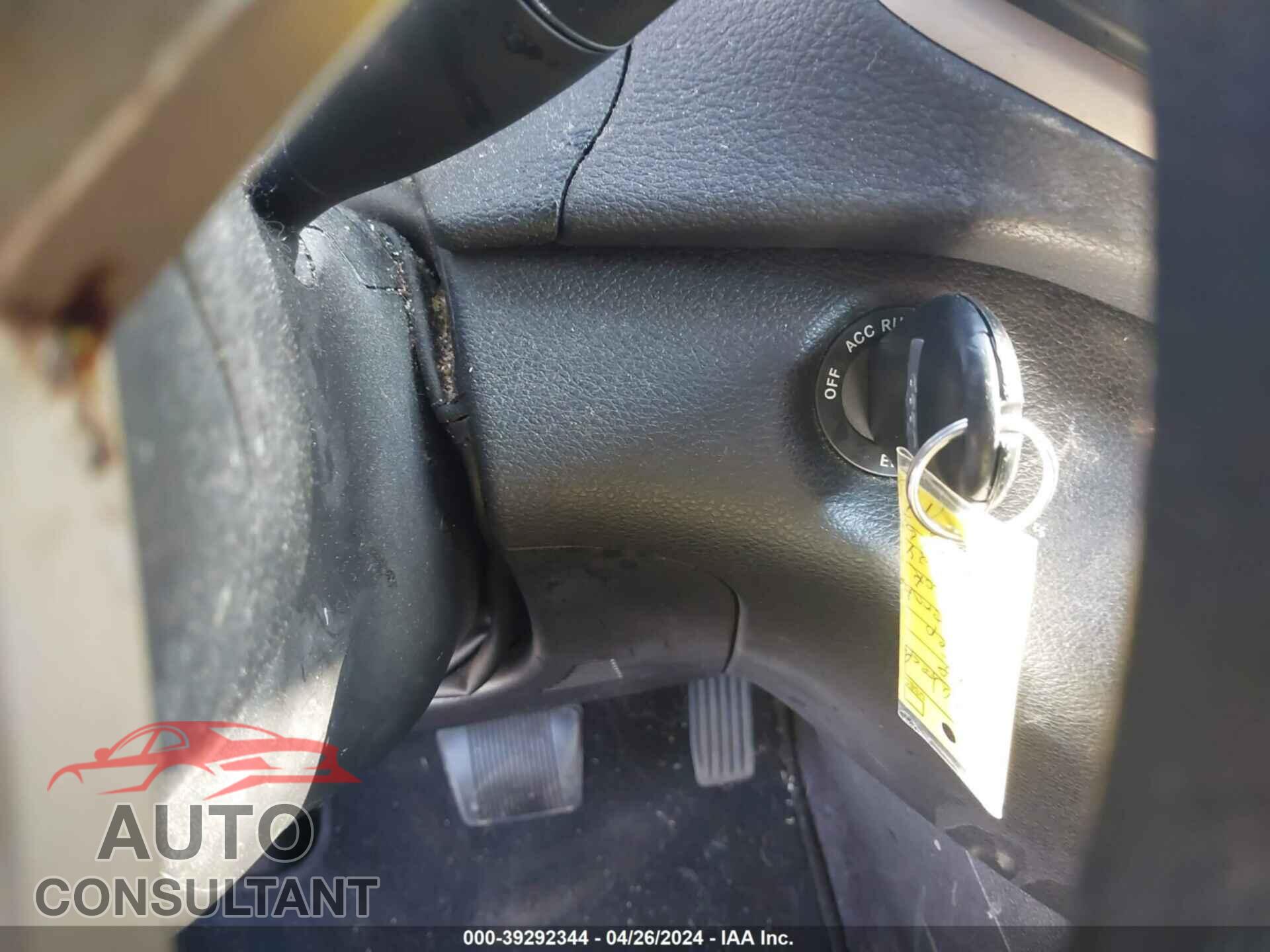 JEEP CHEROKEE 2018 - 1C4PJLCB2JD524125