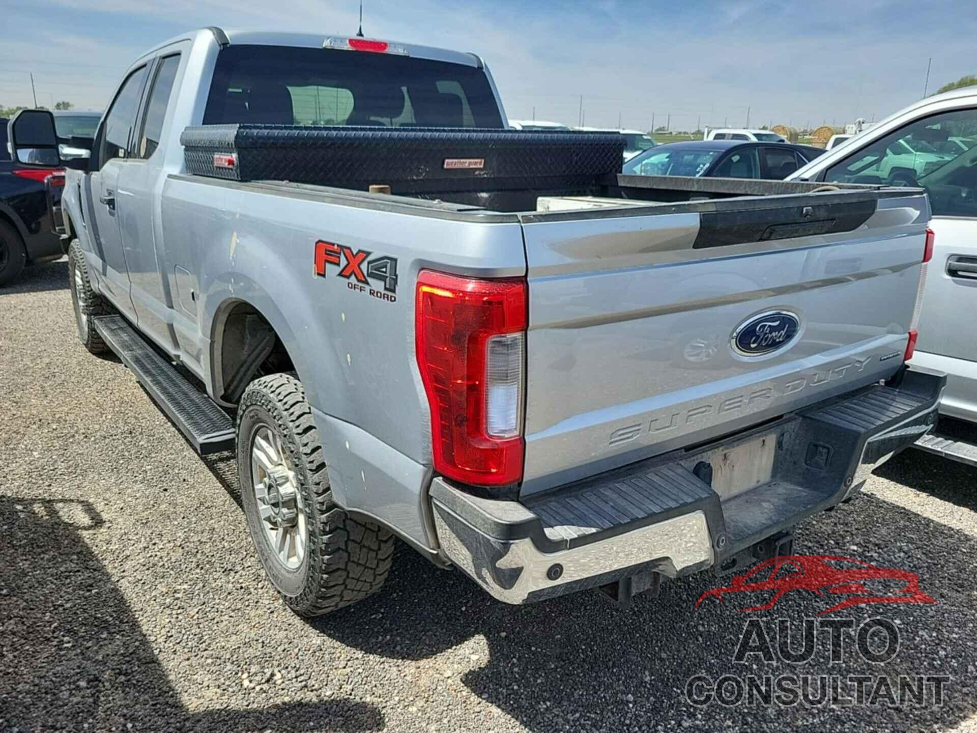 FORD F-250 2019 - 1FT7X2B61KEE66727