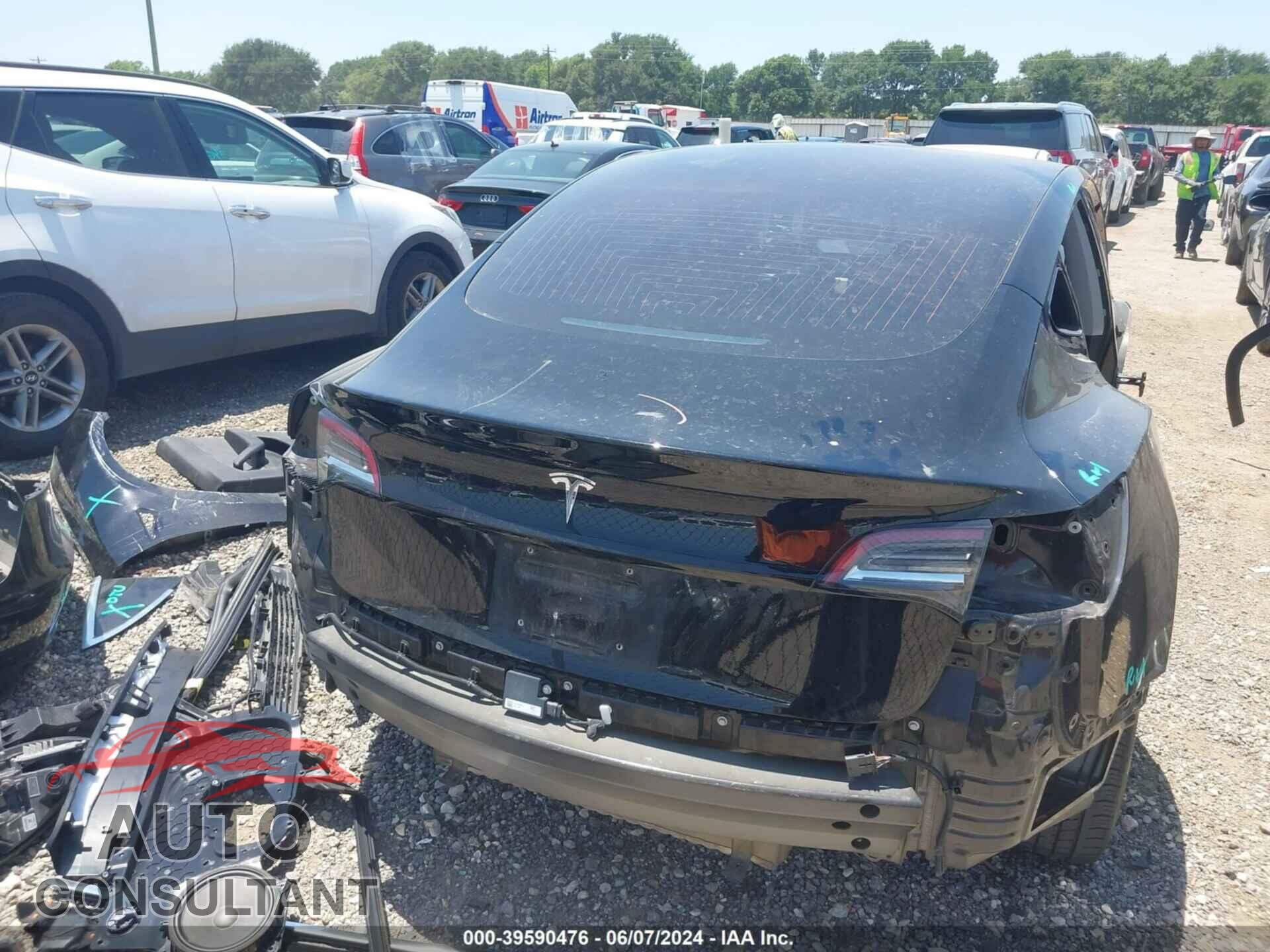 TESLA MODEL 3 2018 - 5YJ3E1EA5JF046870