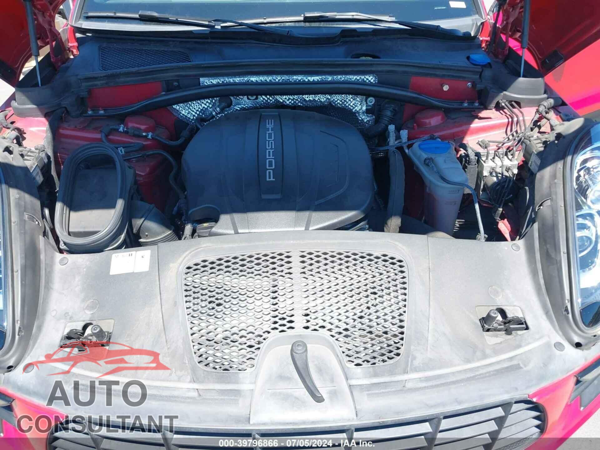 PORSCHE MACAN 2018 - WP1AA2A55JLB10192
