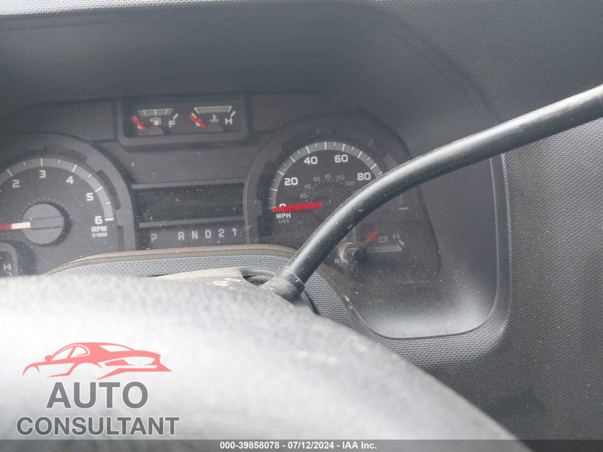 FORD E-350 SUPER DUTY 2010 - 1FBNE3BL7ADA52093