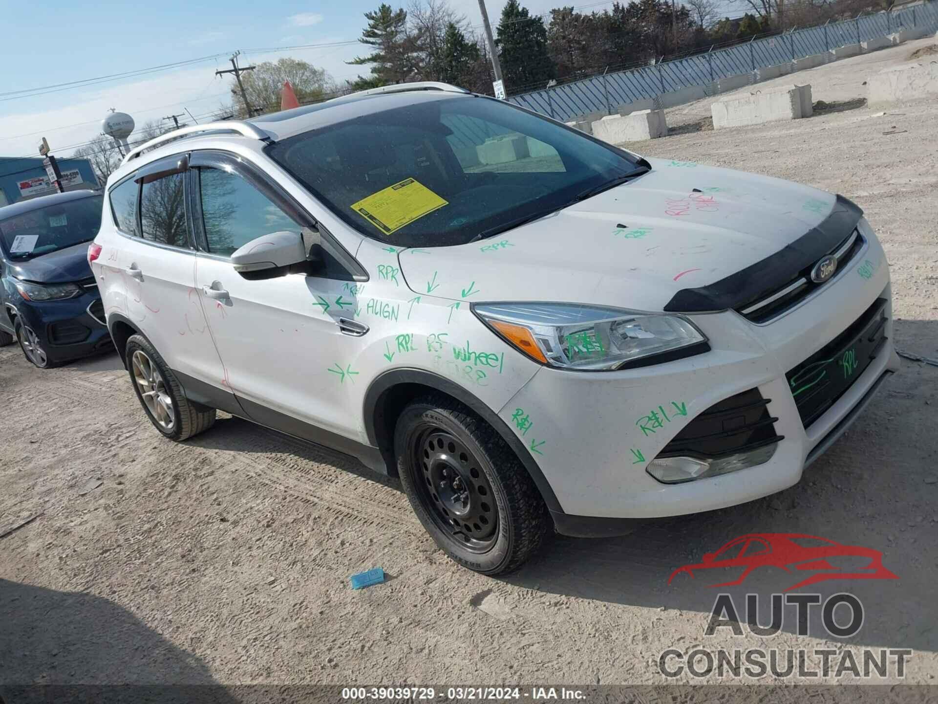 FORD ESCAPE 2016 - 1FMCU9J91GUC84191