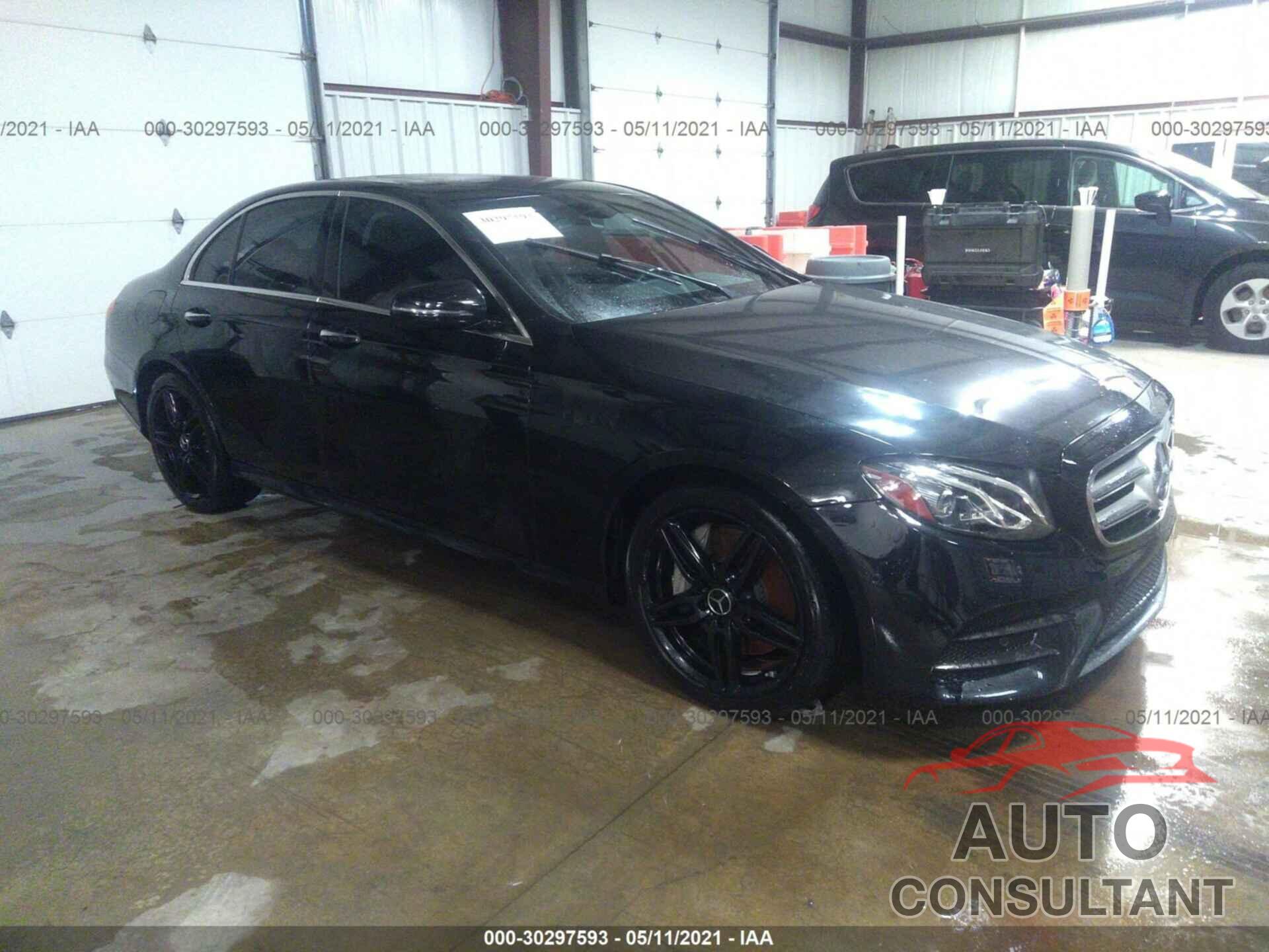 MERCEDES-BENZ E-CLASS 2017 - WDDZF4KB2HA197891