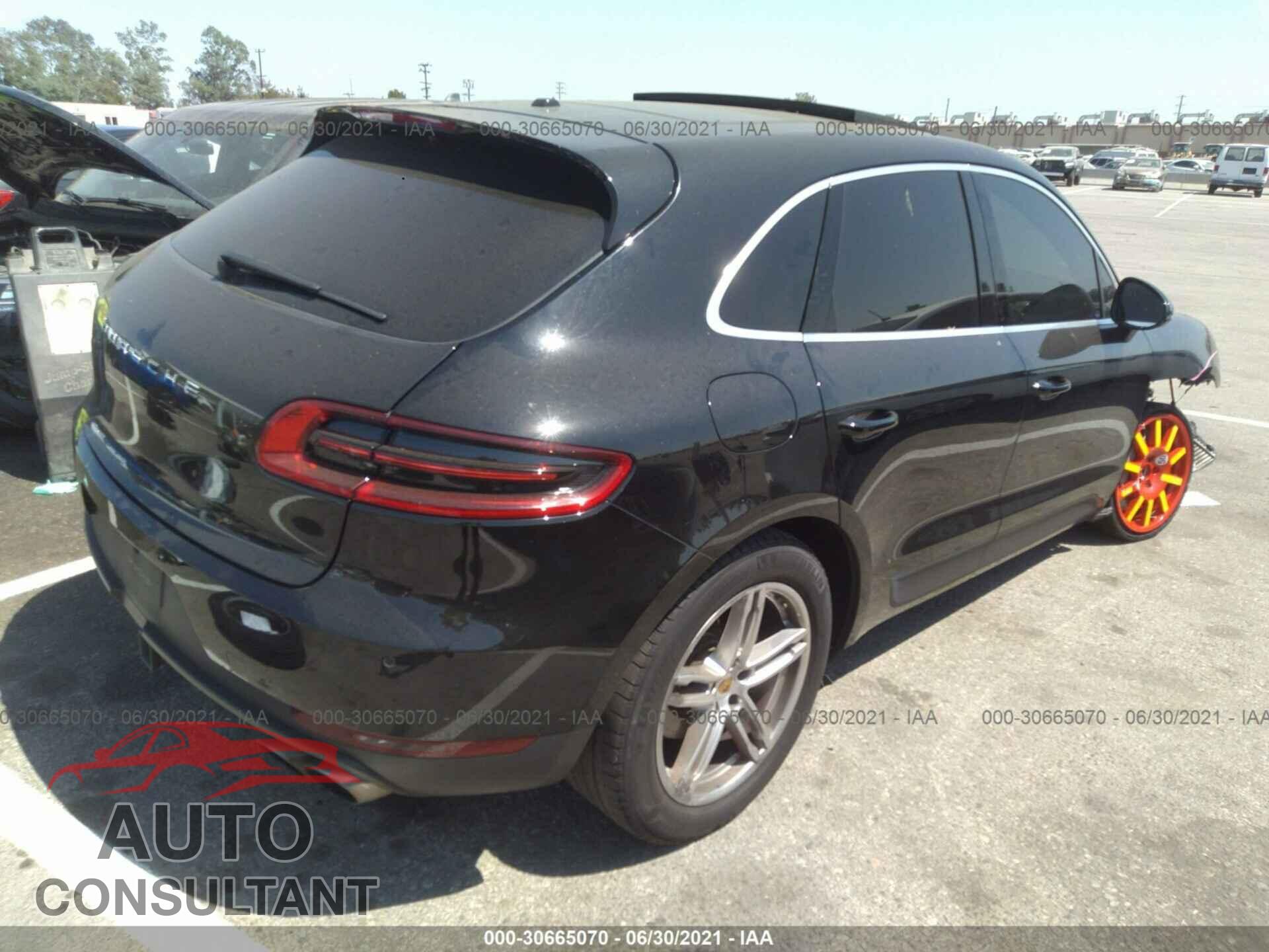 PORSCHE MACAN 2017 - WP1AB2A58HLB11747