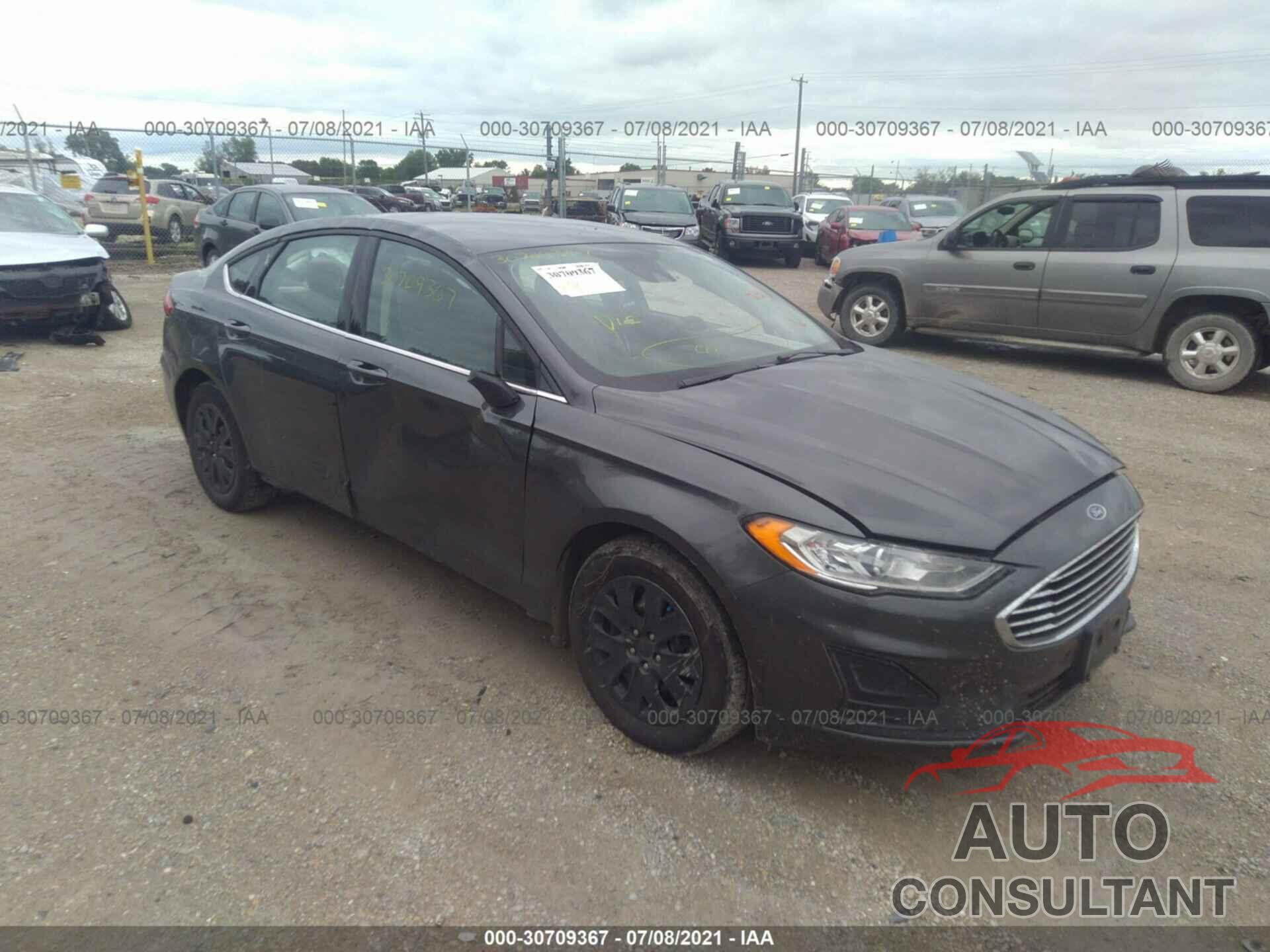 FORD FUSION 2019 - 3FA6P0G7XKR281676