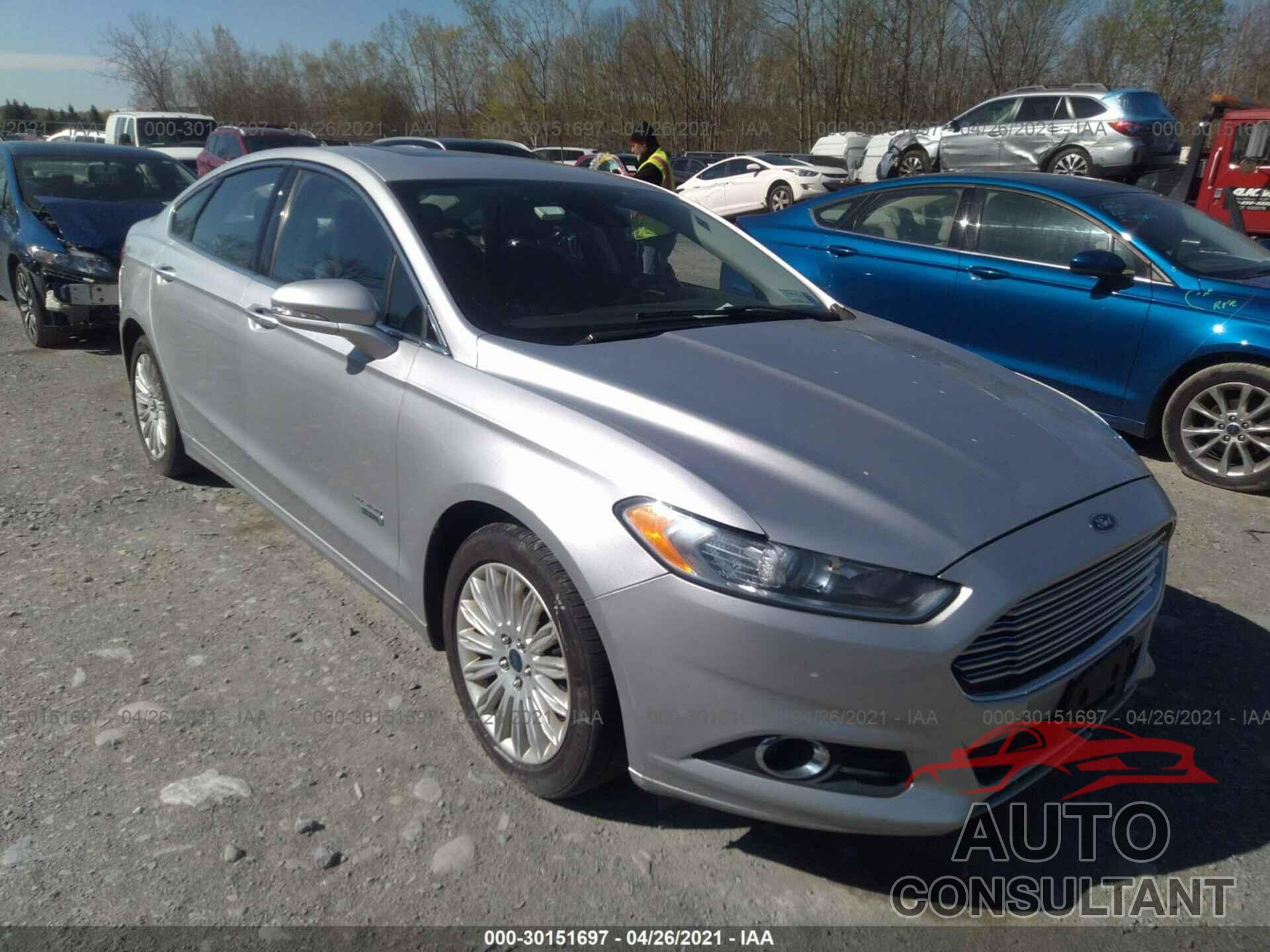 FORD FUSION ENERGI 2016 - 3FA6P0PU2GR393899