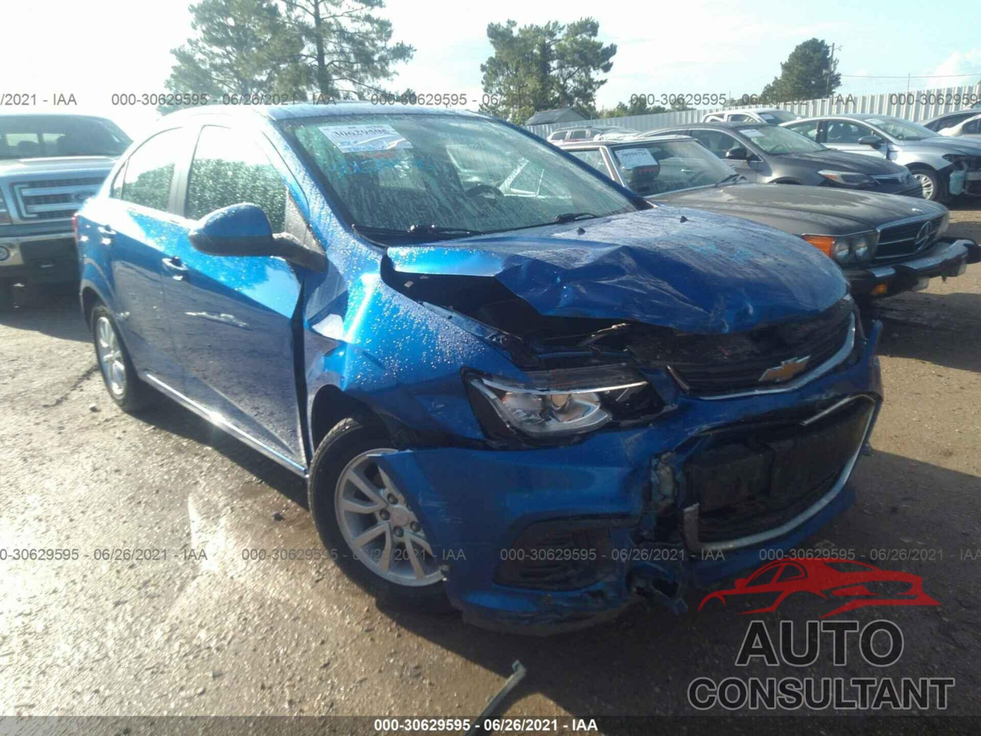 CHEVROLET SONIC 2017 - 1G1JD5SH7H4163430