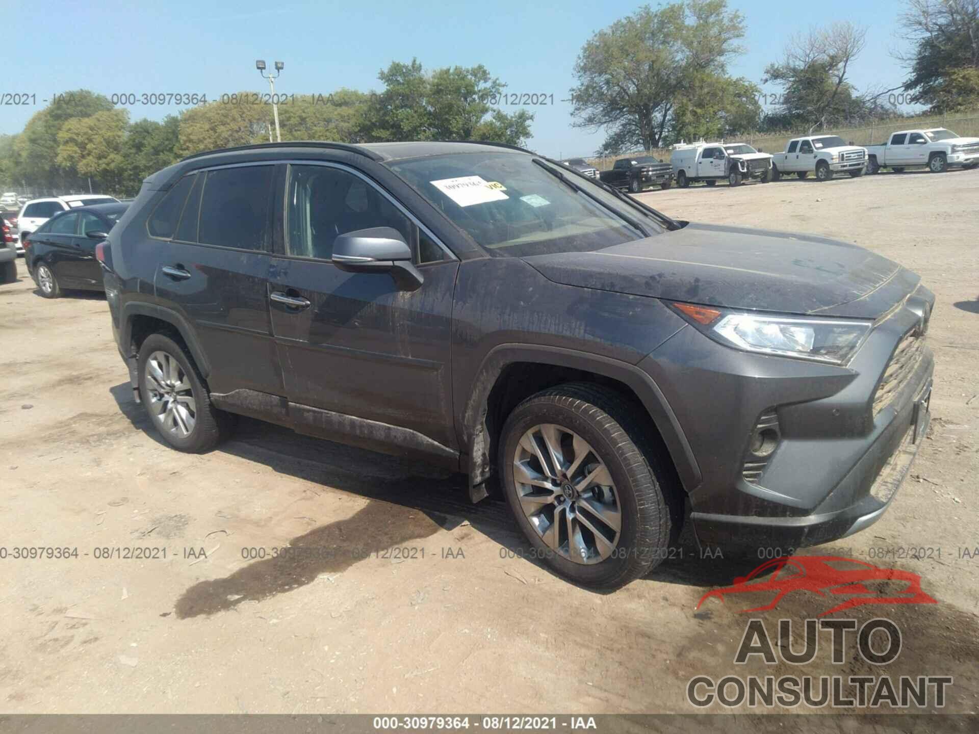 TOYOTA RAV4 2021 - 2T3N1RFV1MC168176