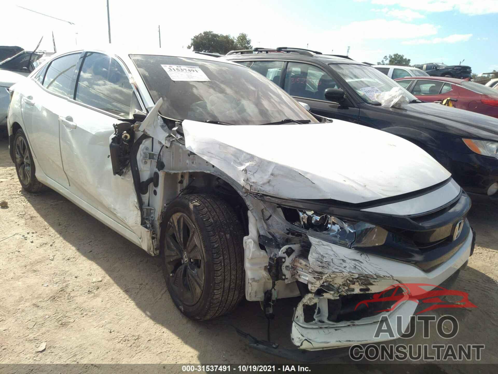 HONDA CIVIC HATCHBACK 2018 - SHHFK7H53JU229867