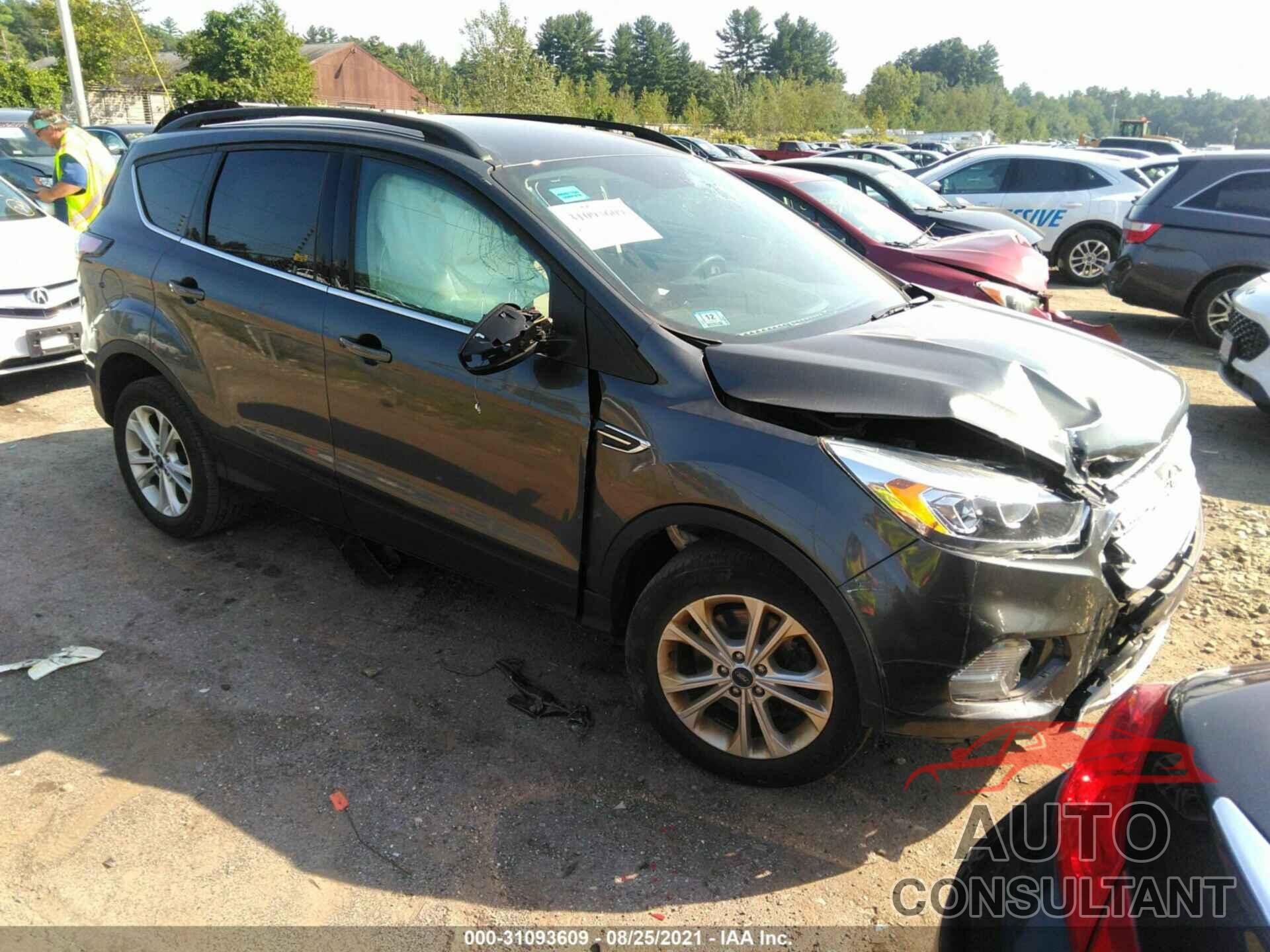 FORD ESCAPE 2017 - 1FMCU9GD5HUC16697
