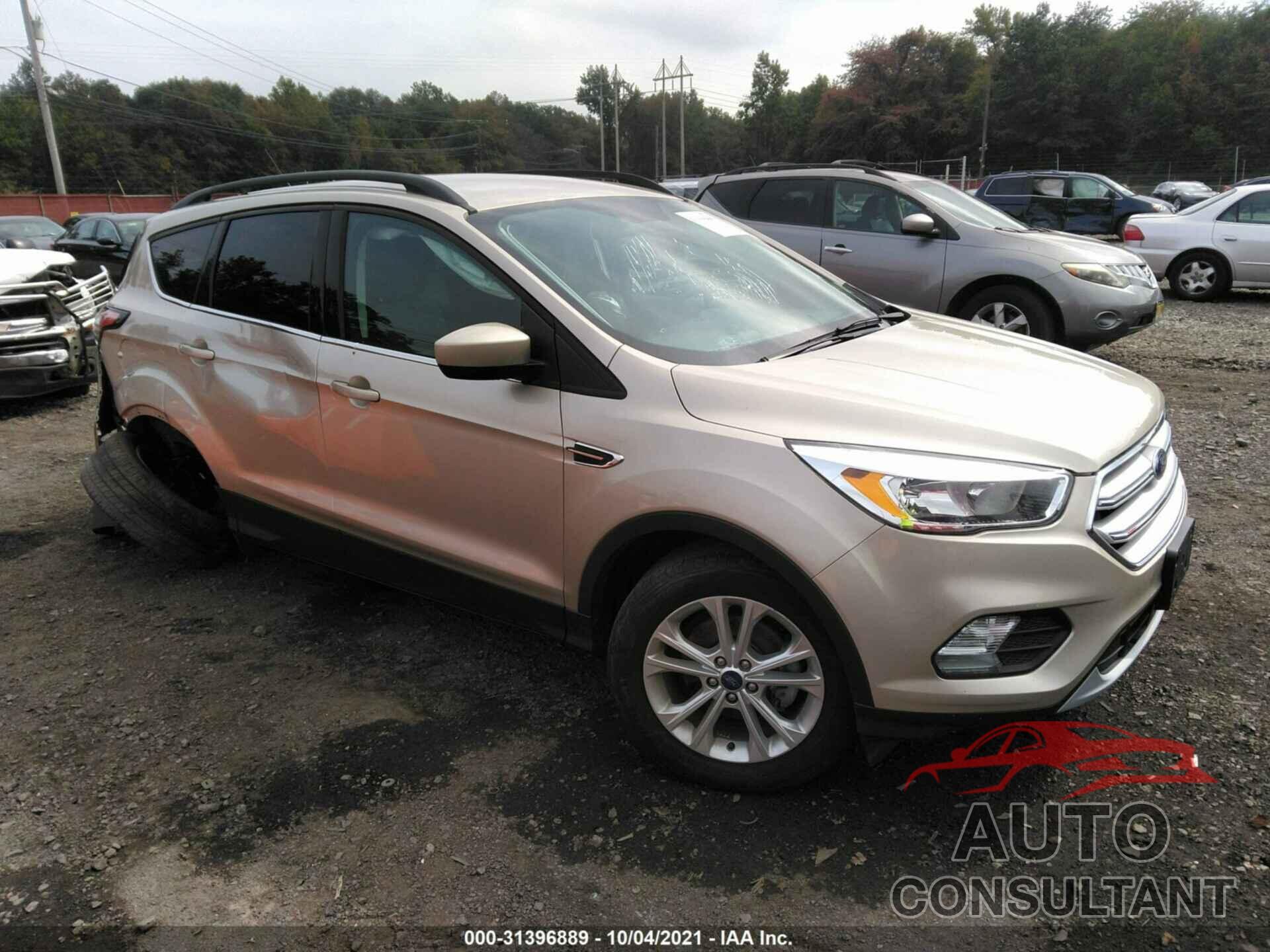 FORD ESCAPE 2018 - 1FMCU0GD7JUA81515