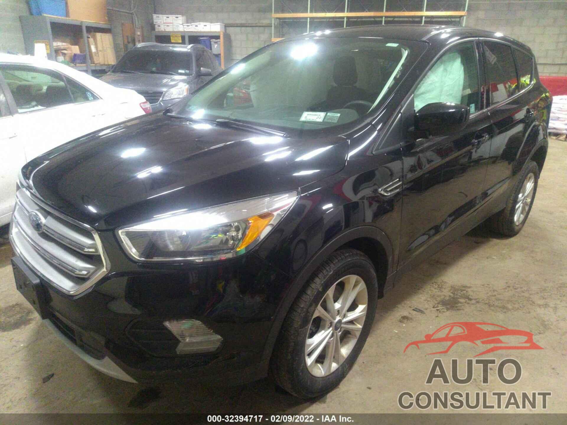 FORD ESCAPE 2019 - 1FMCU9GD0KUA14258