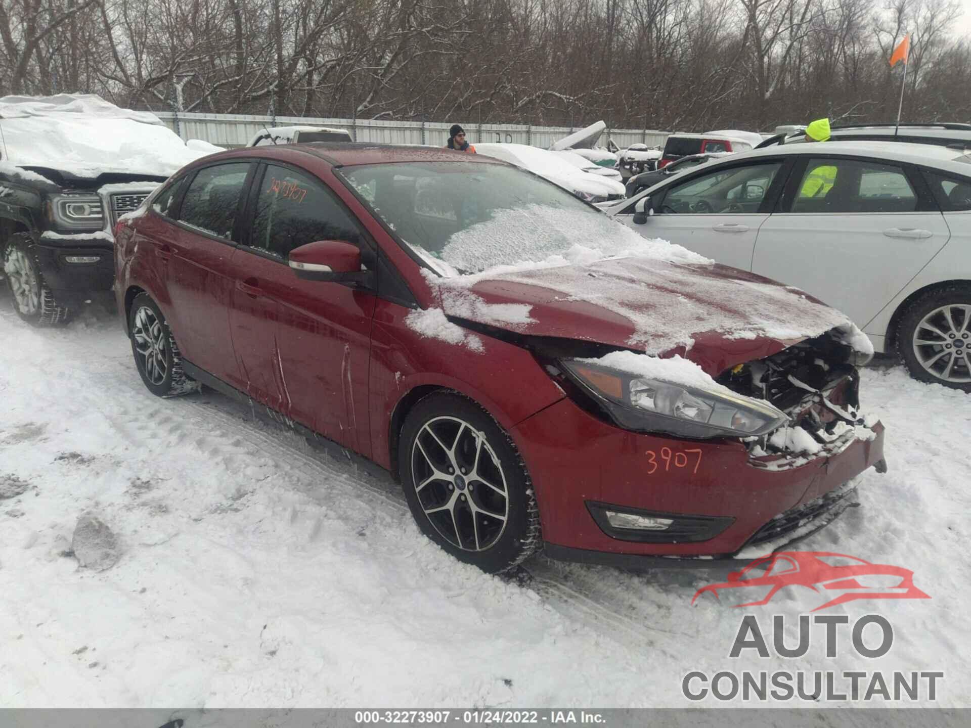 FORD FOCUS 2017 - 1FADP3H26HL341259