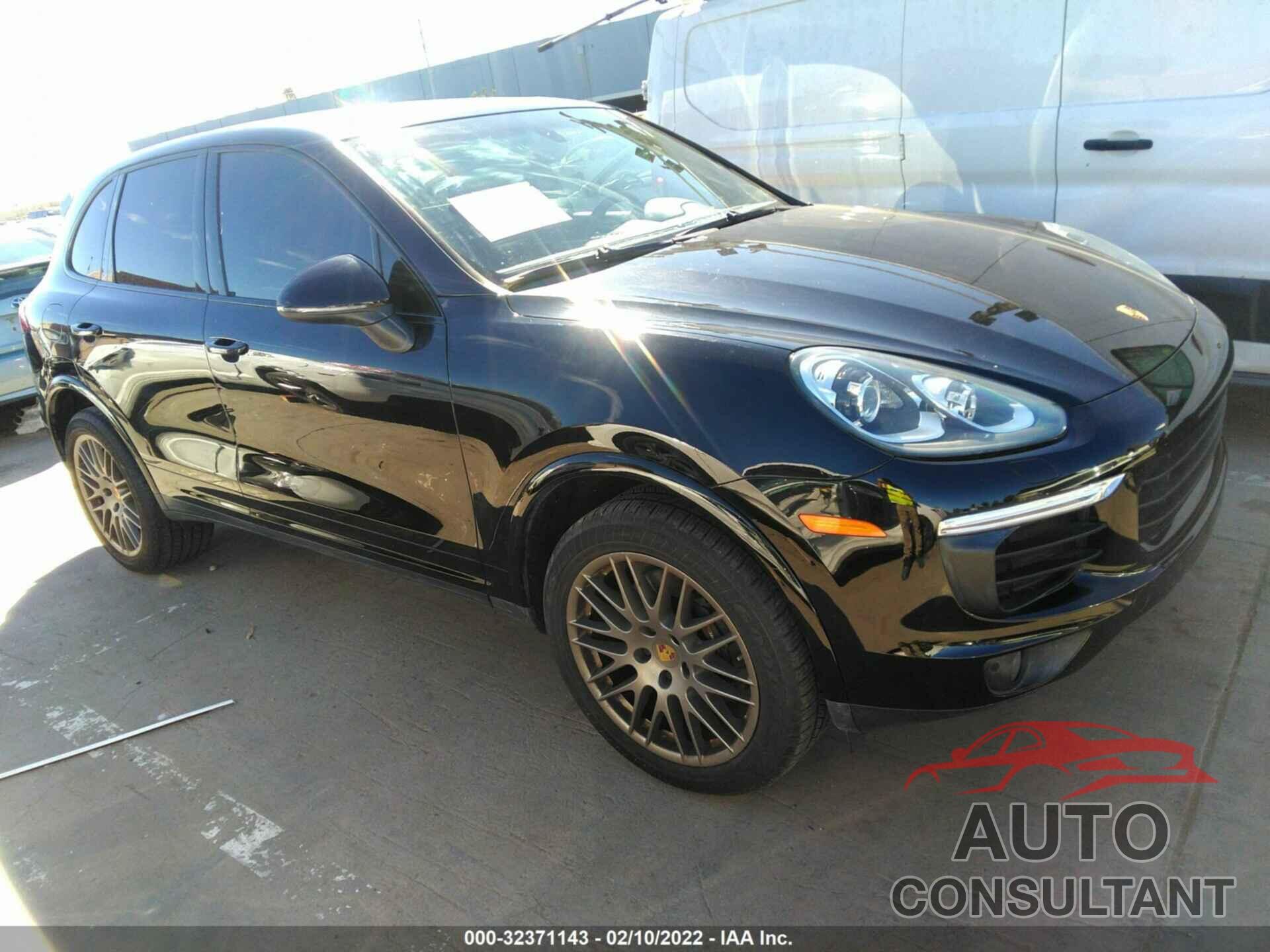 PORSCHE CAYENNE 2017 - WP1AA2A26HKA84899