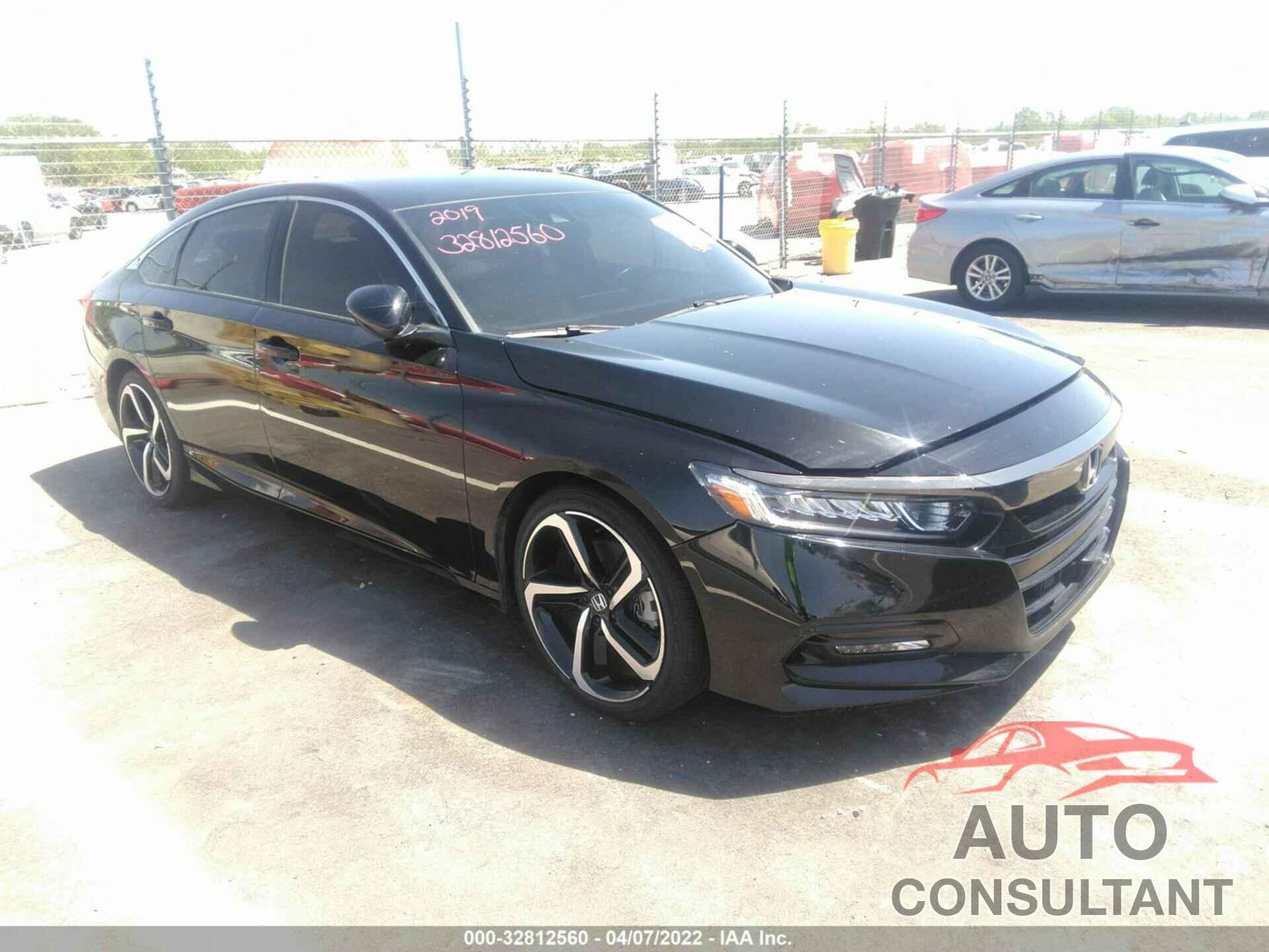 HONDA ACCORD SEDAN 2019 - 1HGCV1F35KA138024