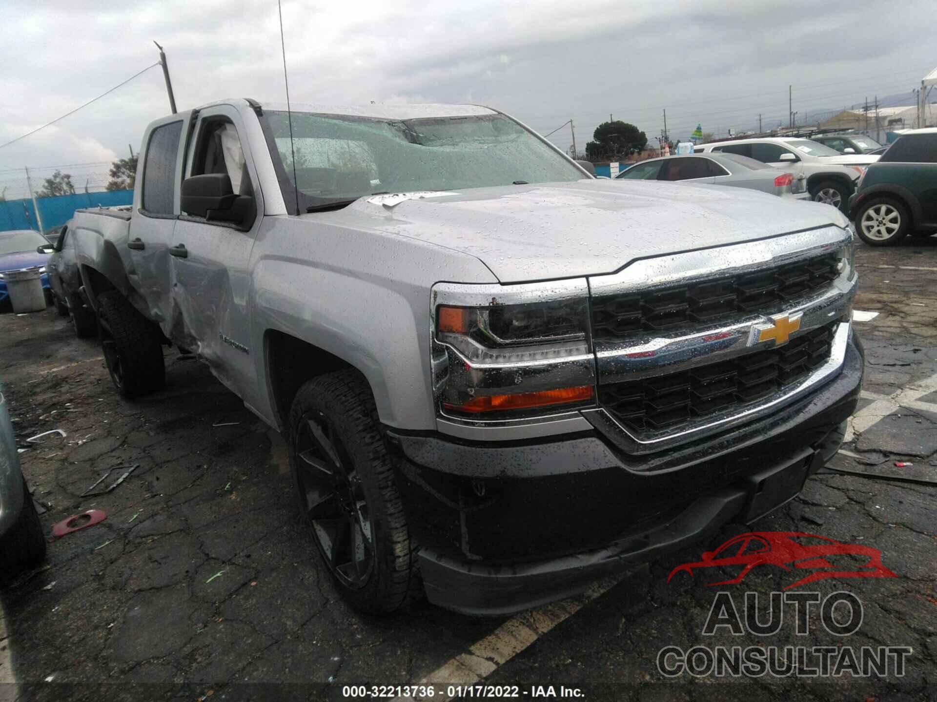 CHEVROLET SILVERADO 1500 2017 - 1GCRCNEC2HZ166302