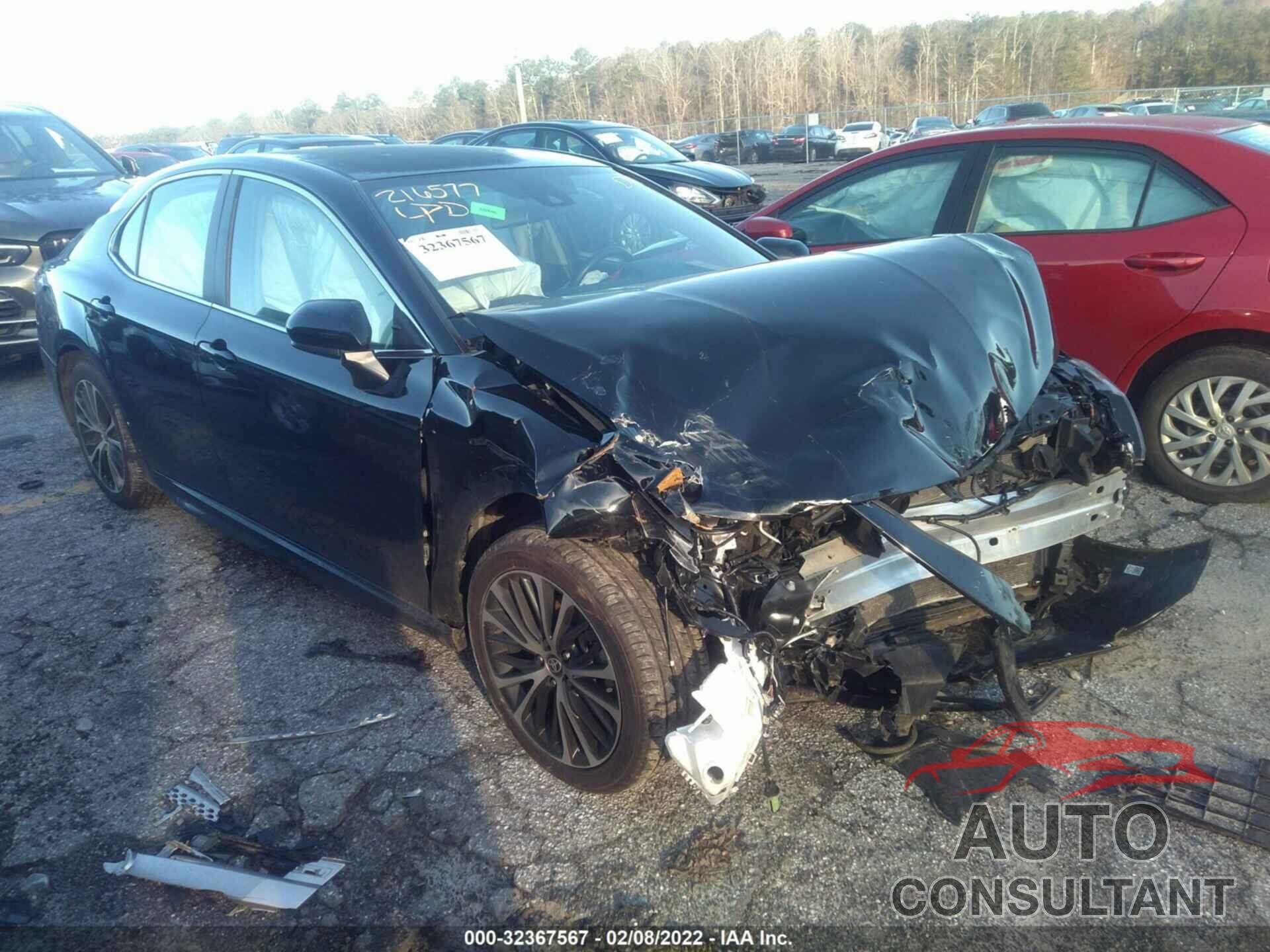 TOYOTA CAMRY 2020 - 4T1G11AK2LU973326